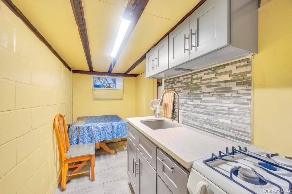 Single Family 164th  Queens, NY 11432, MLS-924816-26