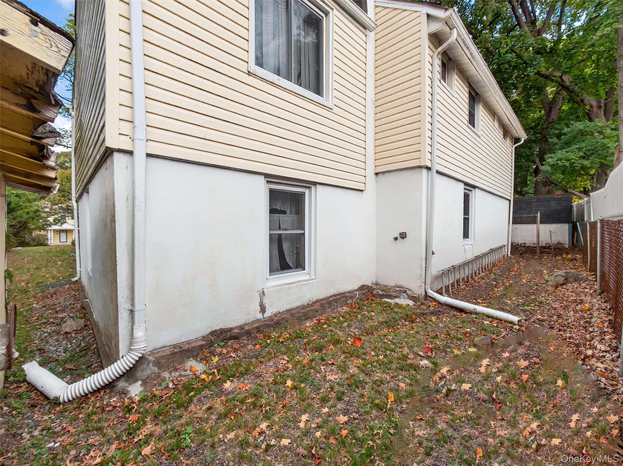 Single Family Interstate  Rockland County, NY 10901, MLS-924825-8