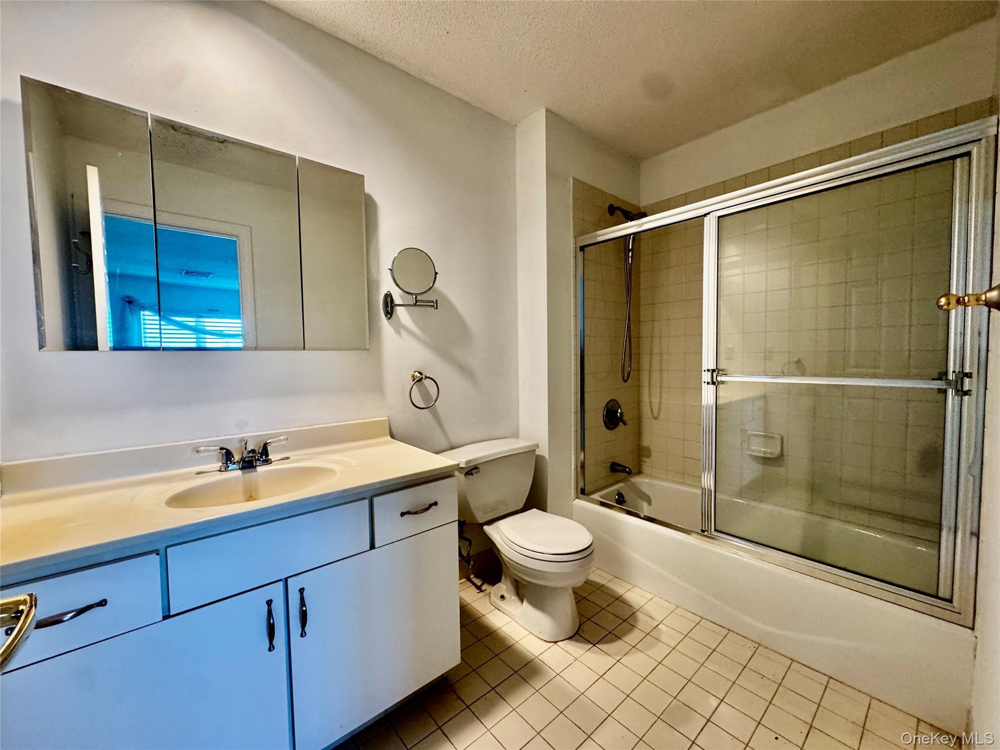 Condo Heritage  Westchester County, NY 10589, MLS-924831-20