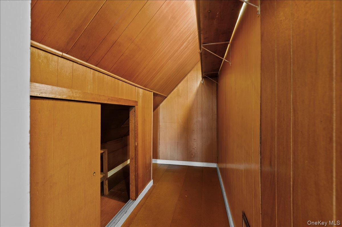 Single Family Washington  Nassau County, NY 11520, MLS-924834-23