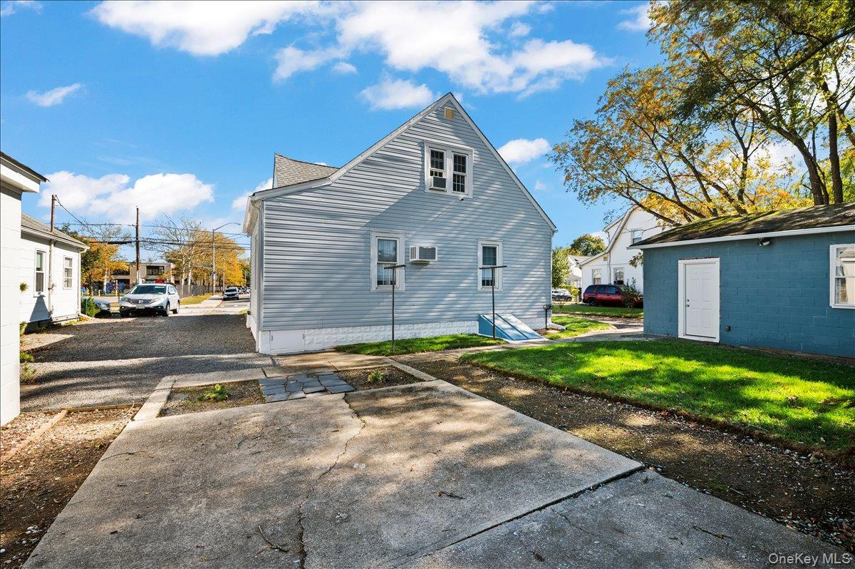 Single Family Washington  Nassau County, NY 11520, MLS-924834-26