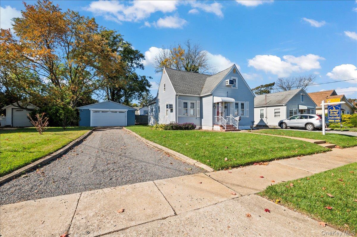 Single Family Washington  Nassau County, NY 11520, MLS-924834-3