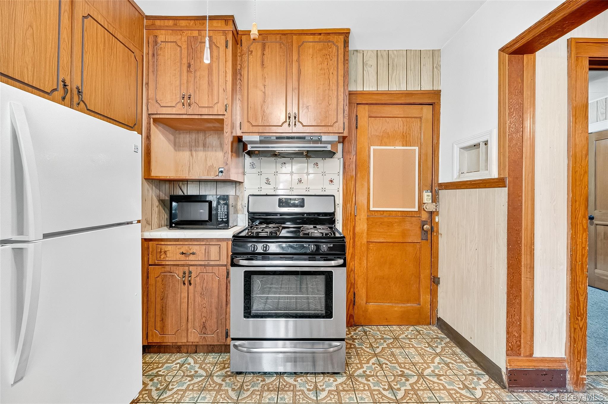 Single Family Oakwood  Rockland County, NY 10954, MLS-924858-11