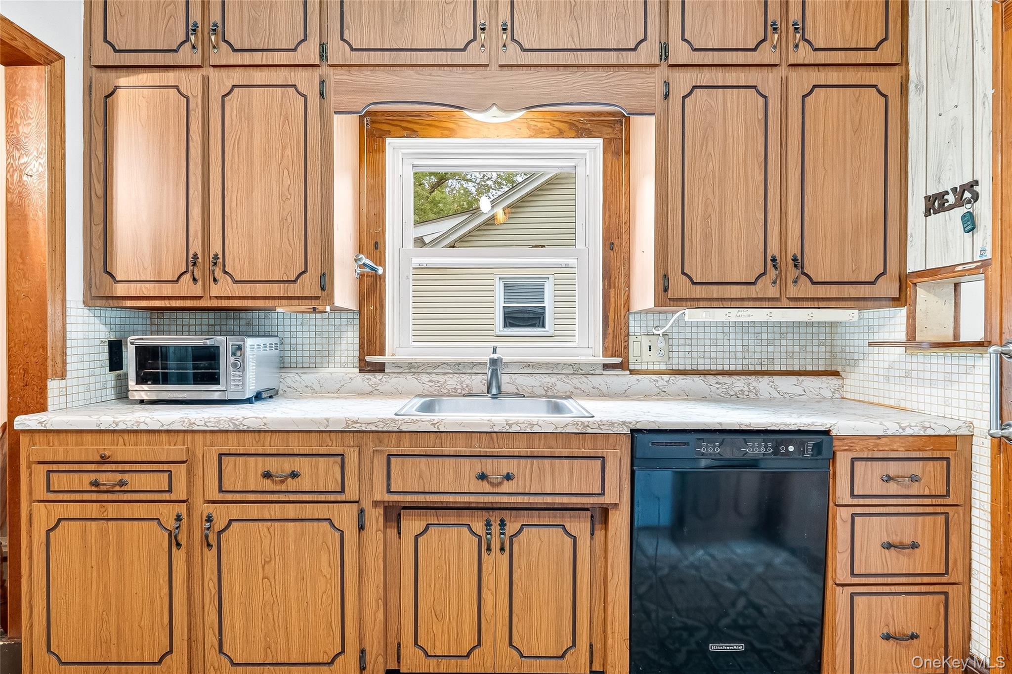 Single Family Oakwood  Rockland County, NY 10954, MLS-924858-15