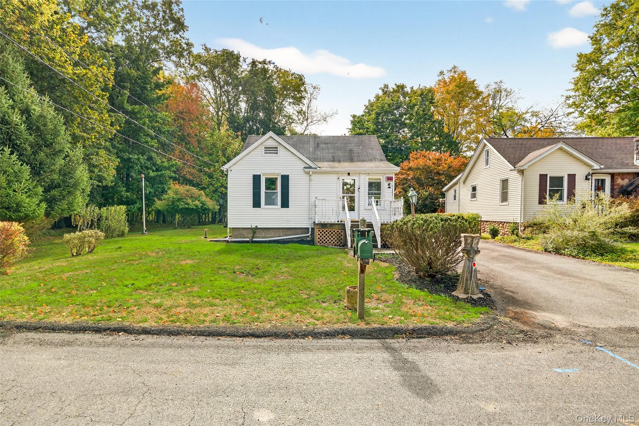 Single Family Oakwood  Rockland County, NY 10954, MLS-924858-2