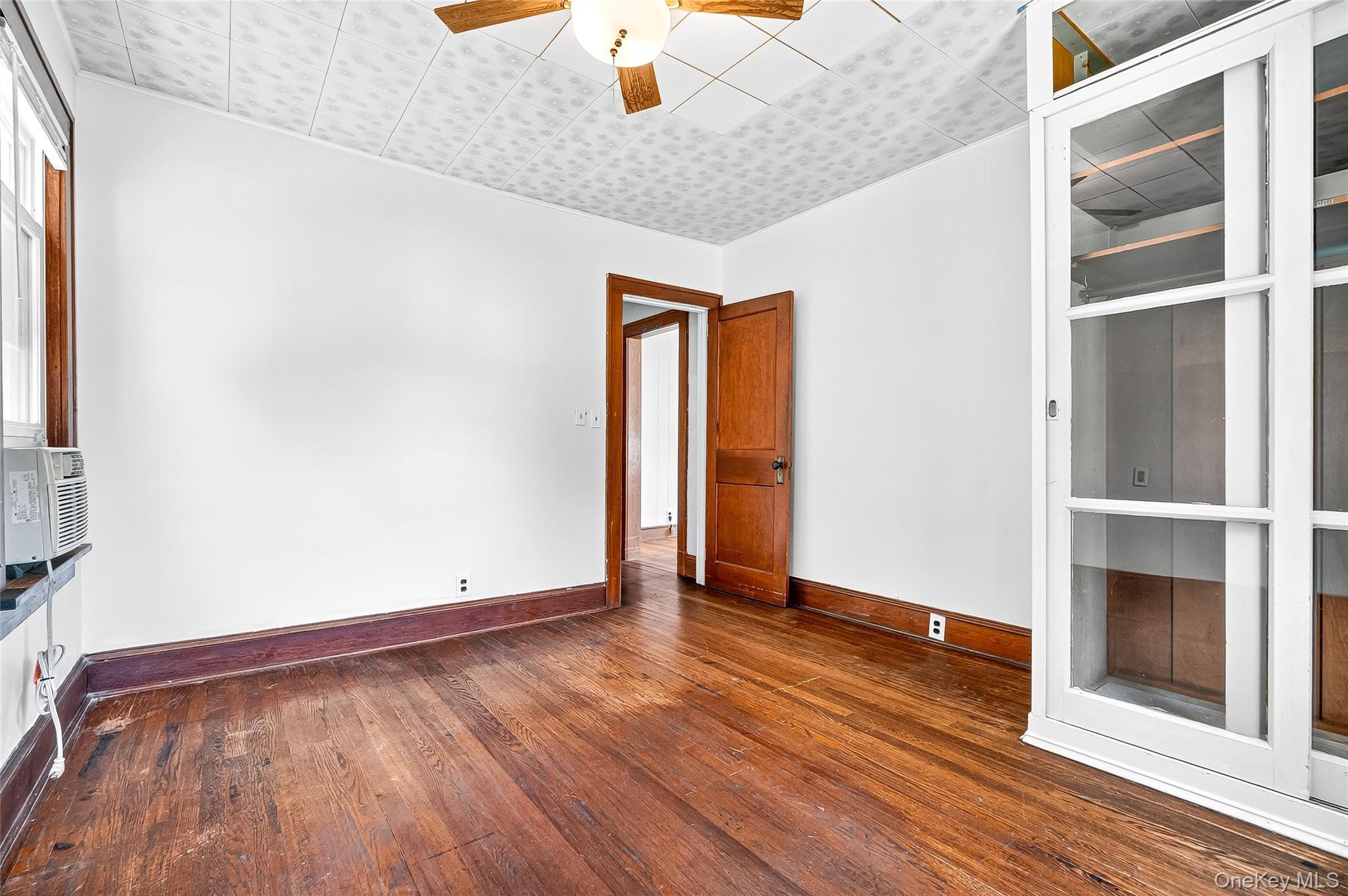 Single Family Oakwood  Rockland County, NY 10954, MLS-924858-28