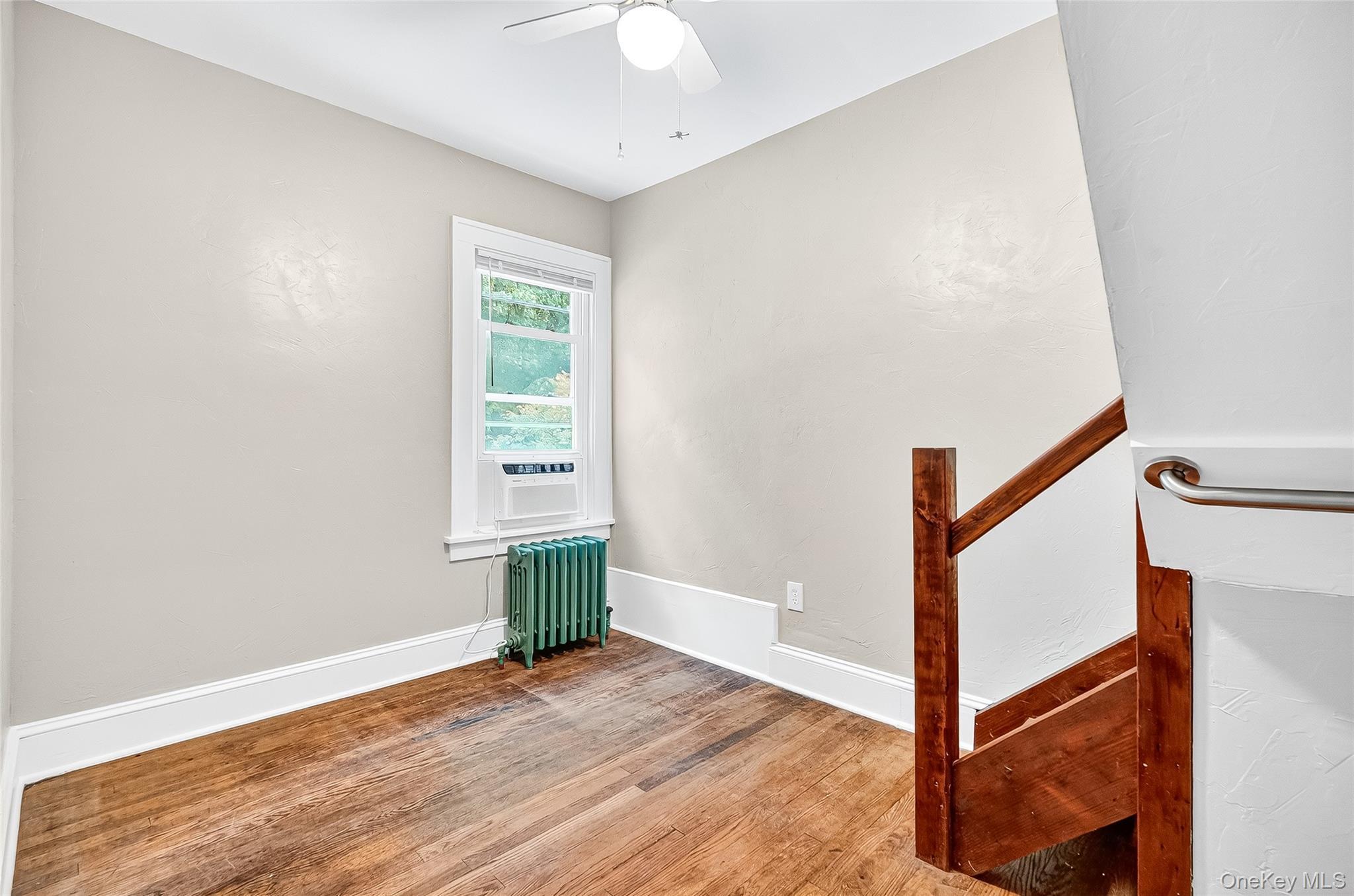 Single Family Oakwood  Rockland County, NY 10954, MLS-924858-31