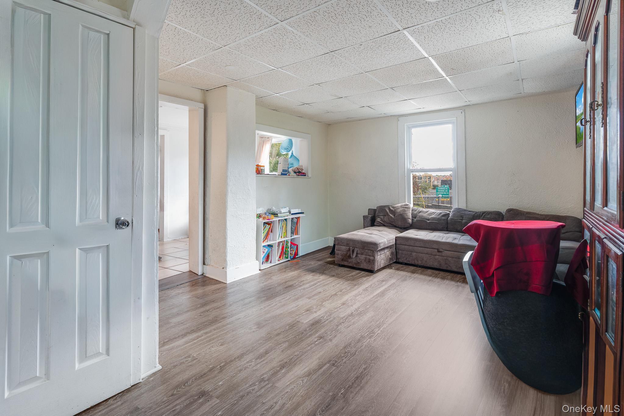 Single Family Kensico  Westchester County, NY 10604, MLS-924859-4