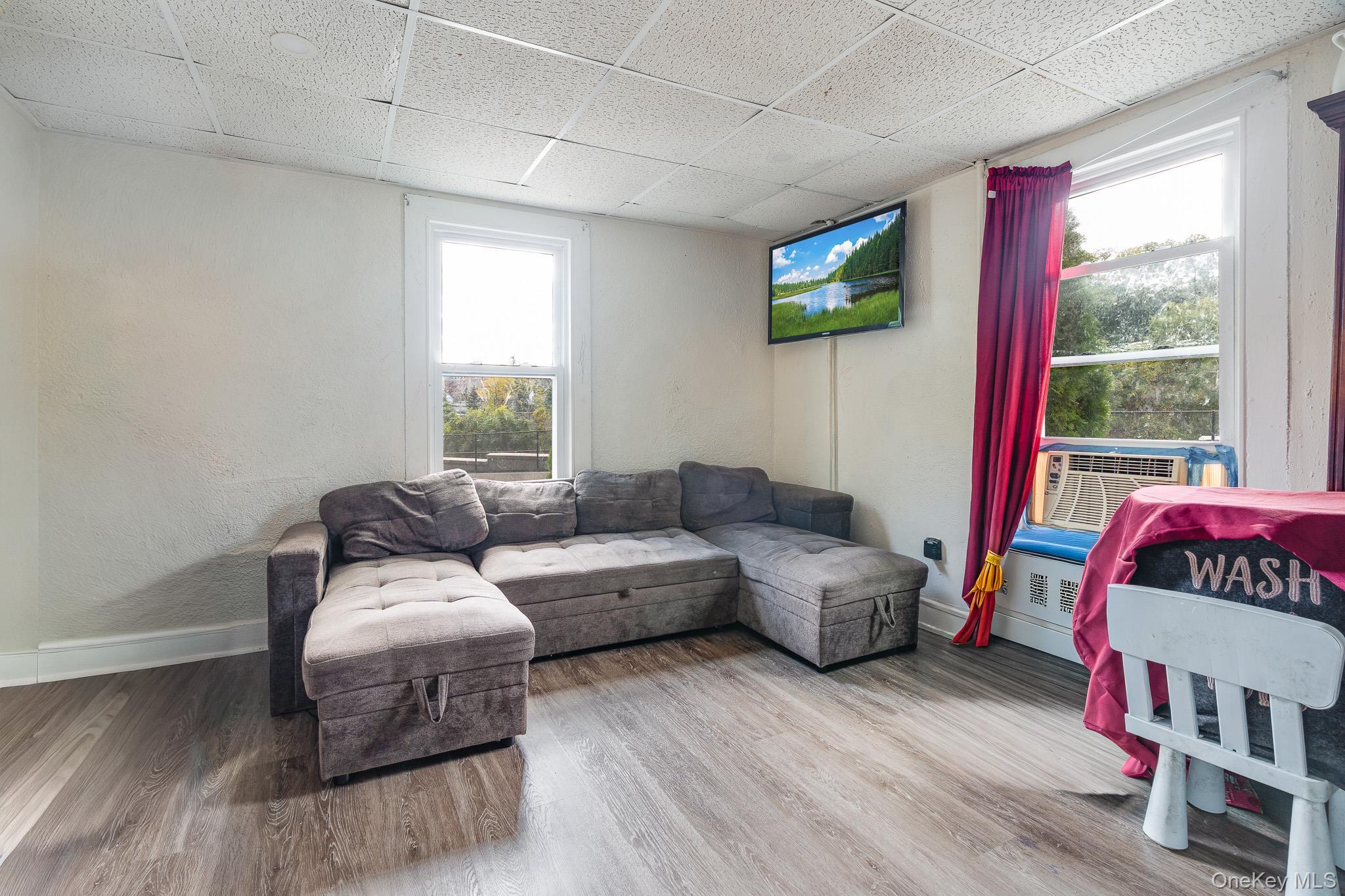 Single Family Kensico  Westchester County, NY 10604, MLS-924859-5