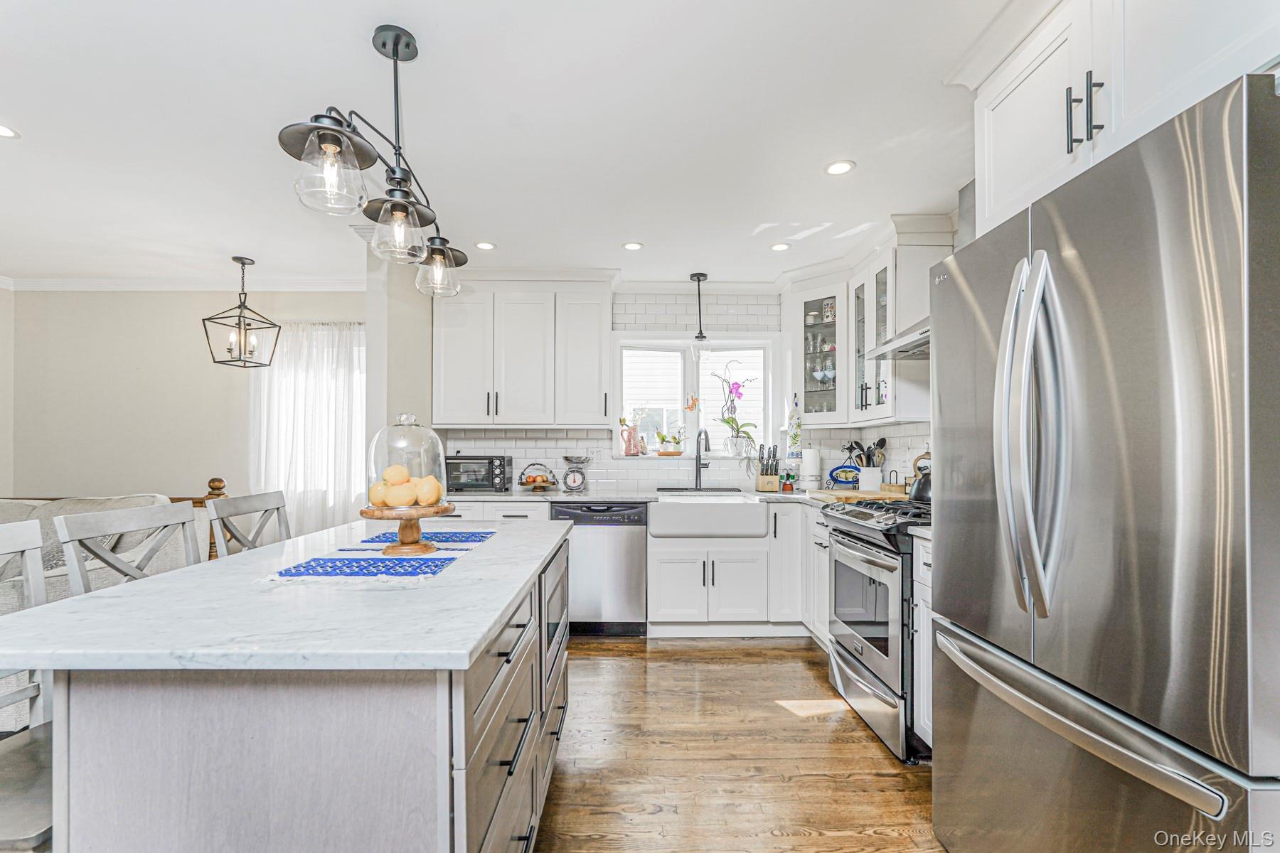 Single Family Woehrle Staten Island, NY 10312, MLS-924879-12