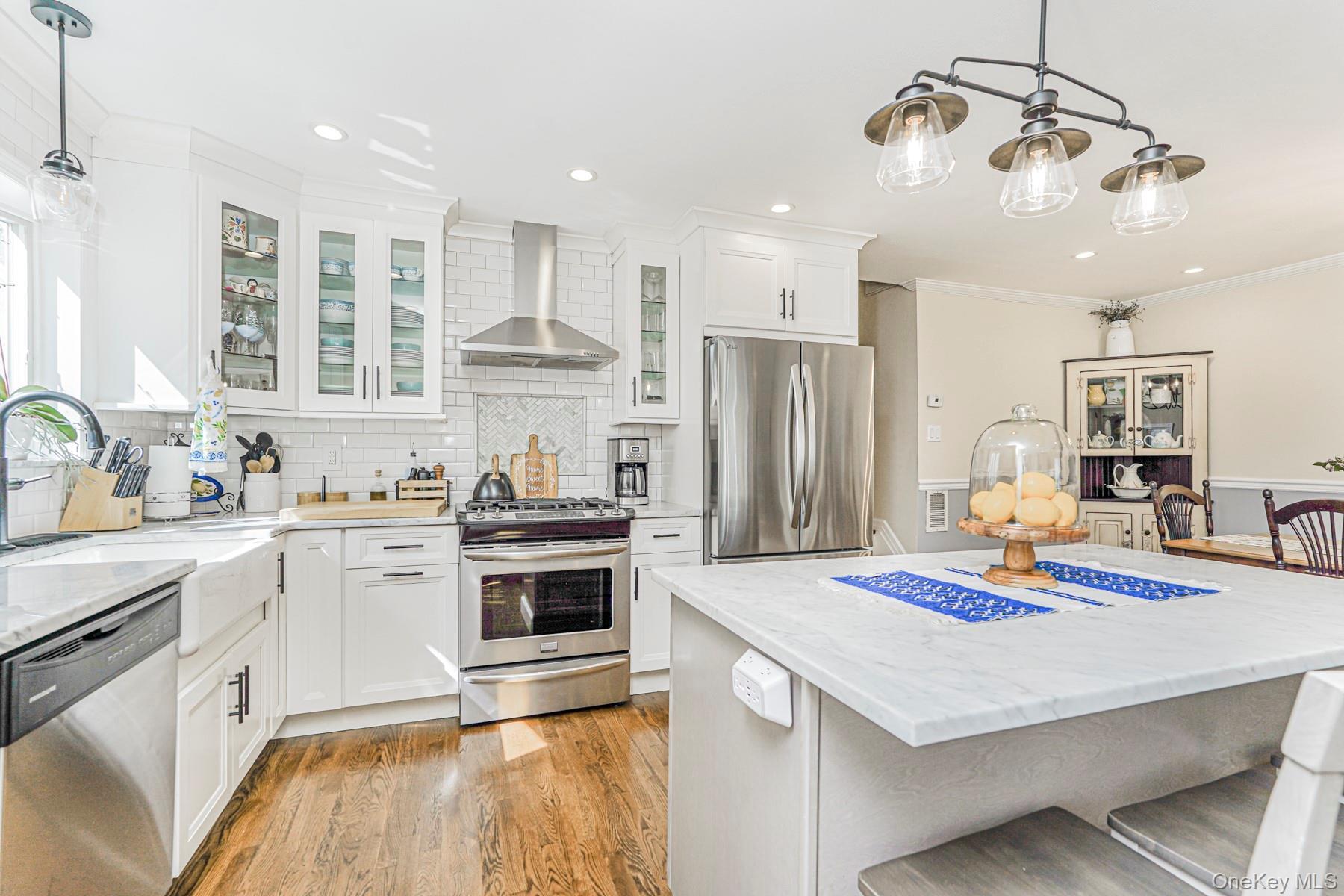 Single Family Woehrle Staten Island, NY 10312, MLS-924879-14