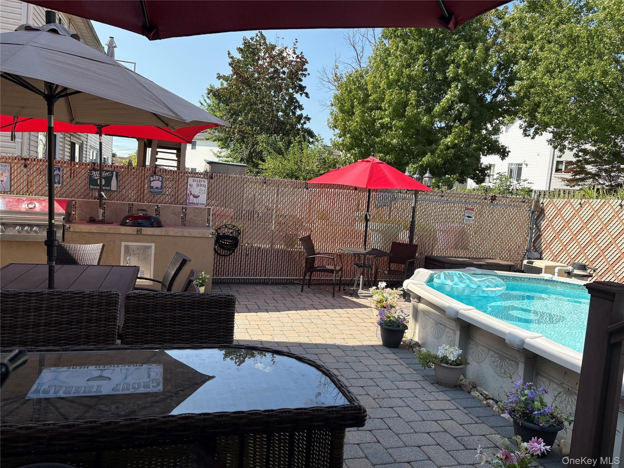 Single Family Woehrle Staten Island, NY 10312, MLS-924879-45