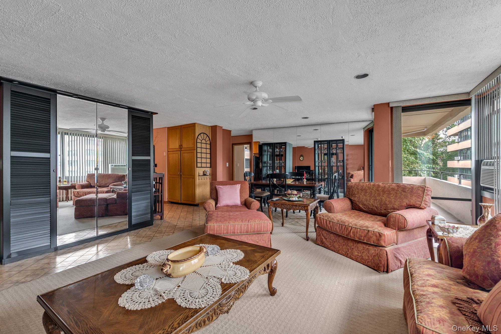 Coop 162 St  Queens, NY 11357, MLS-924881-4