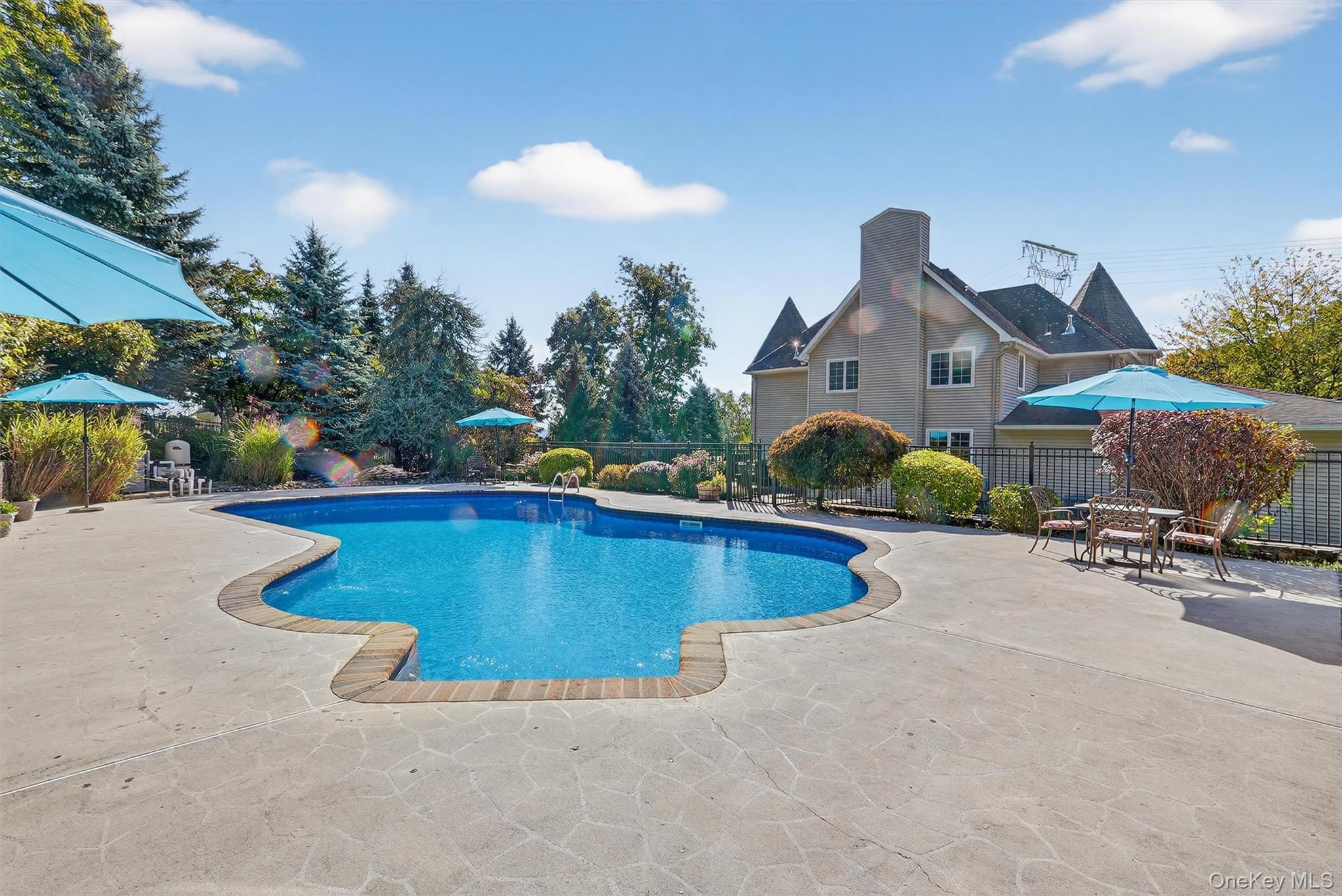 Single Family Katavolos Rockland County, NY 10986, MLS-924883-41