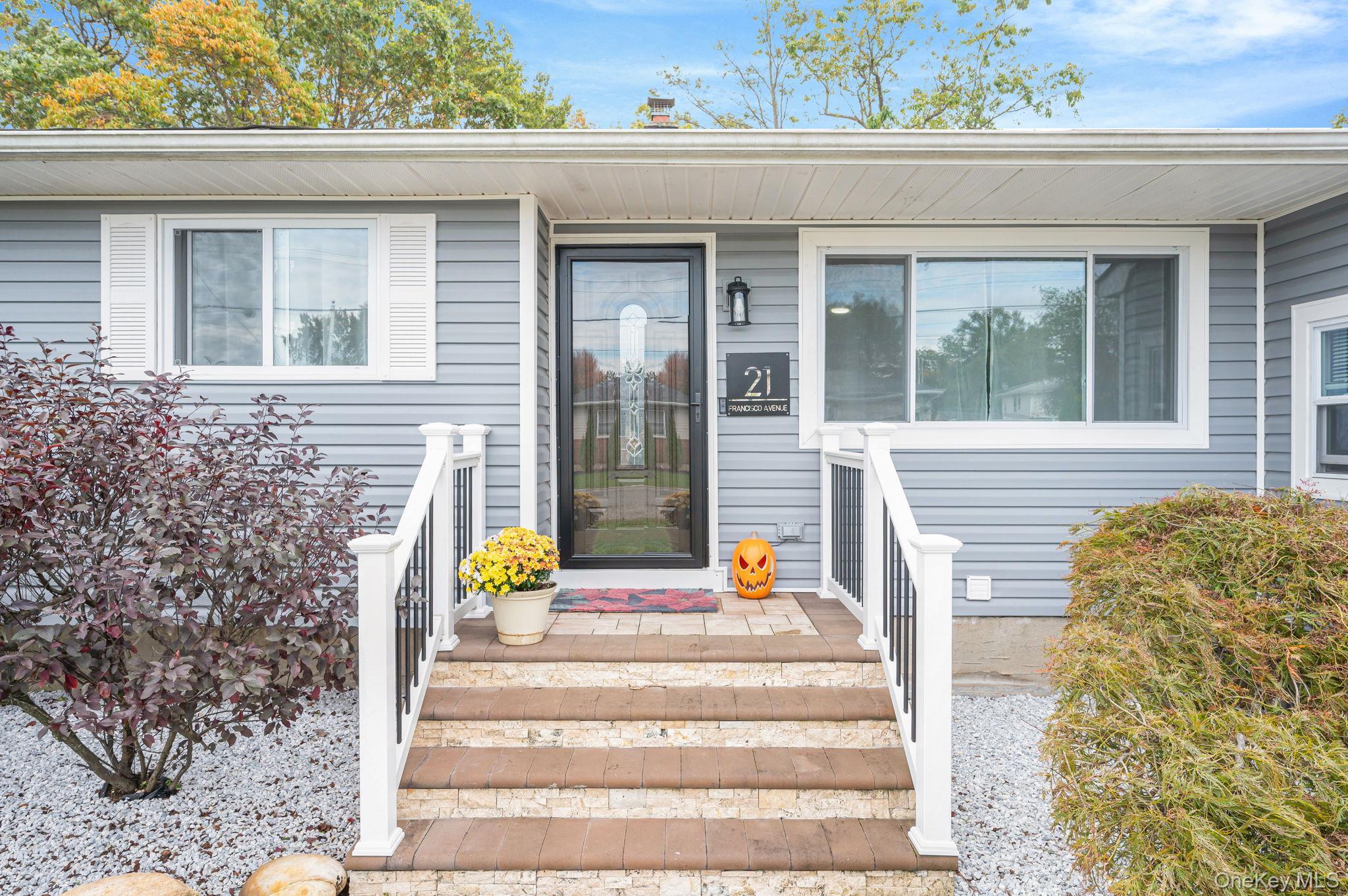 Single Family Francisco  Suffolk County, NY 11722, MLS-924884-31