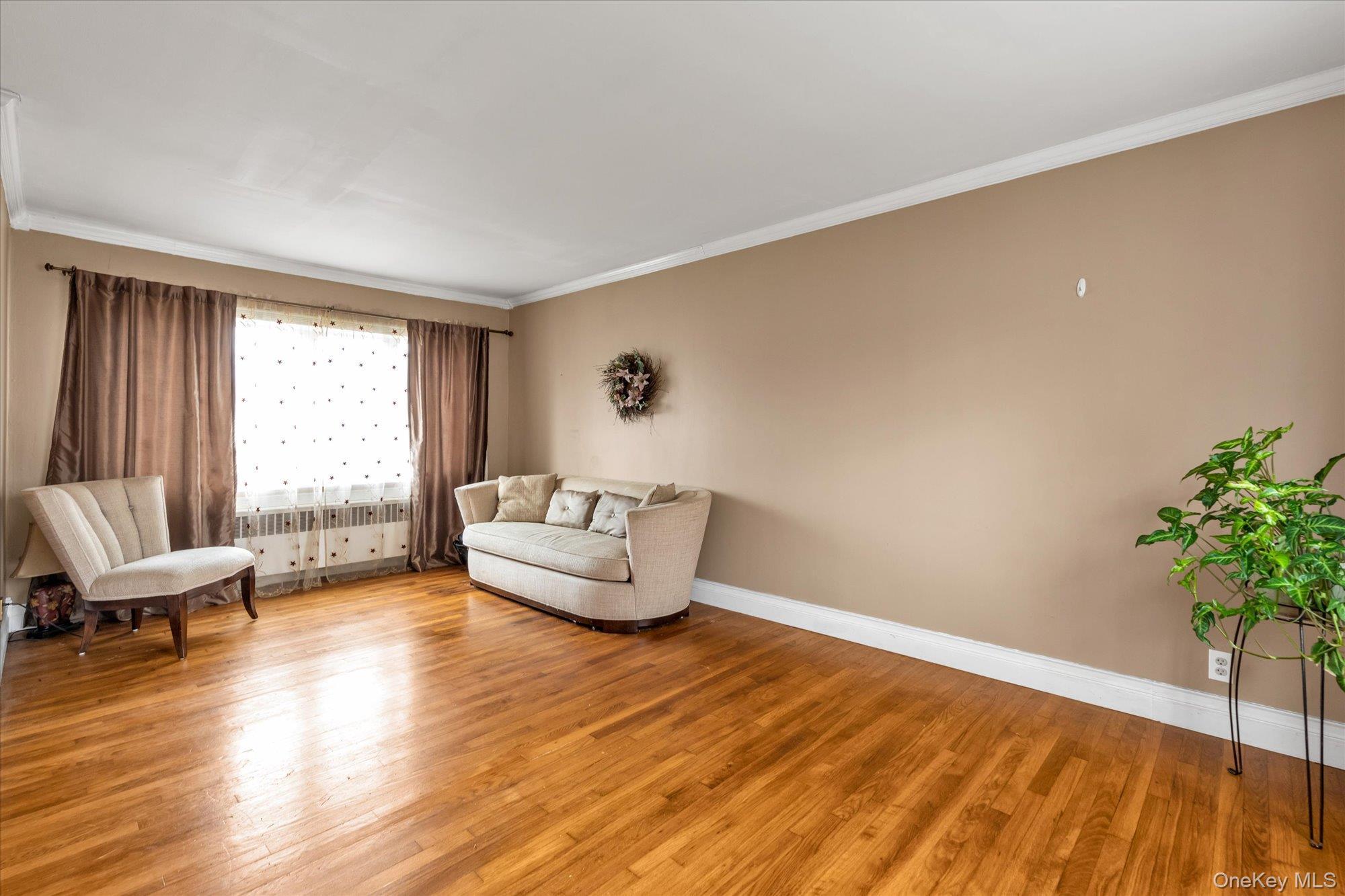 Single Family Dogwood Nassau County, NY 11552, MLS-924895-2