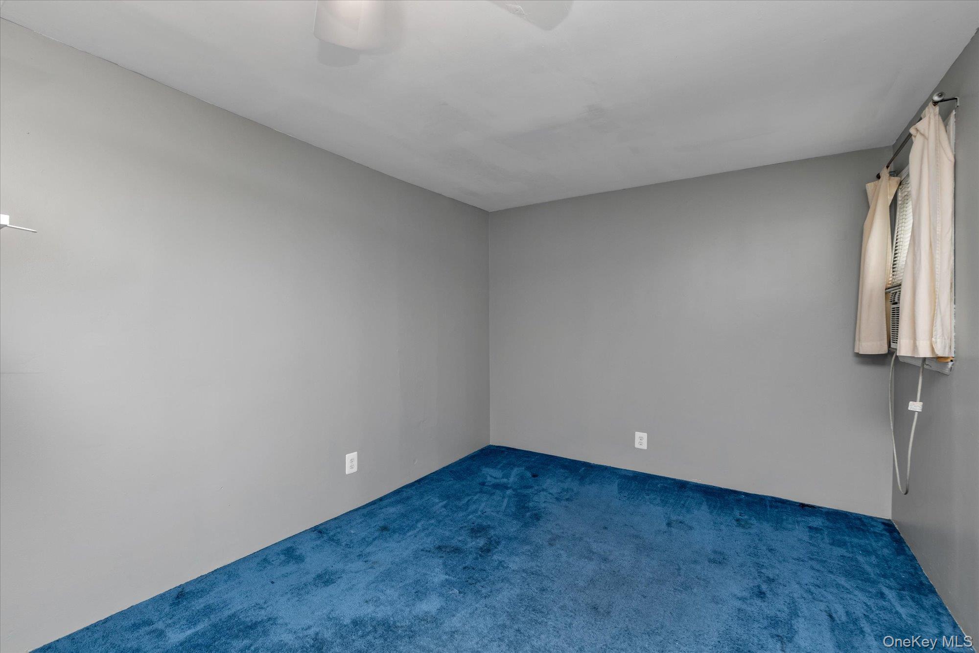 Single Family Dogwood Nassau County, NY 11552, MLS-924895-23