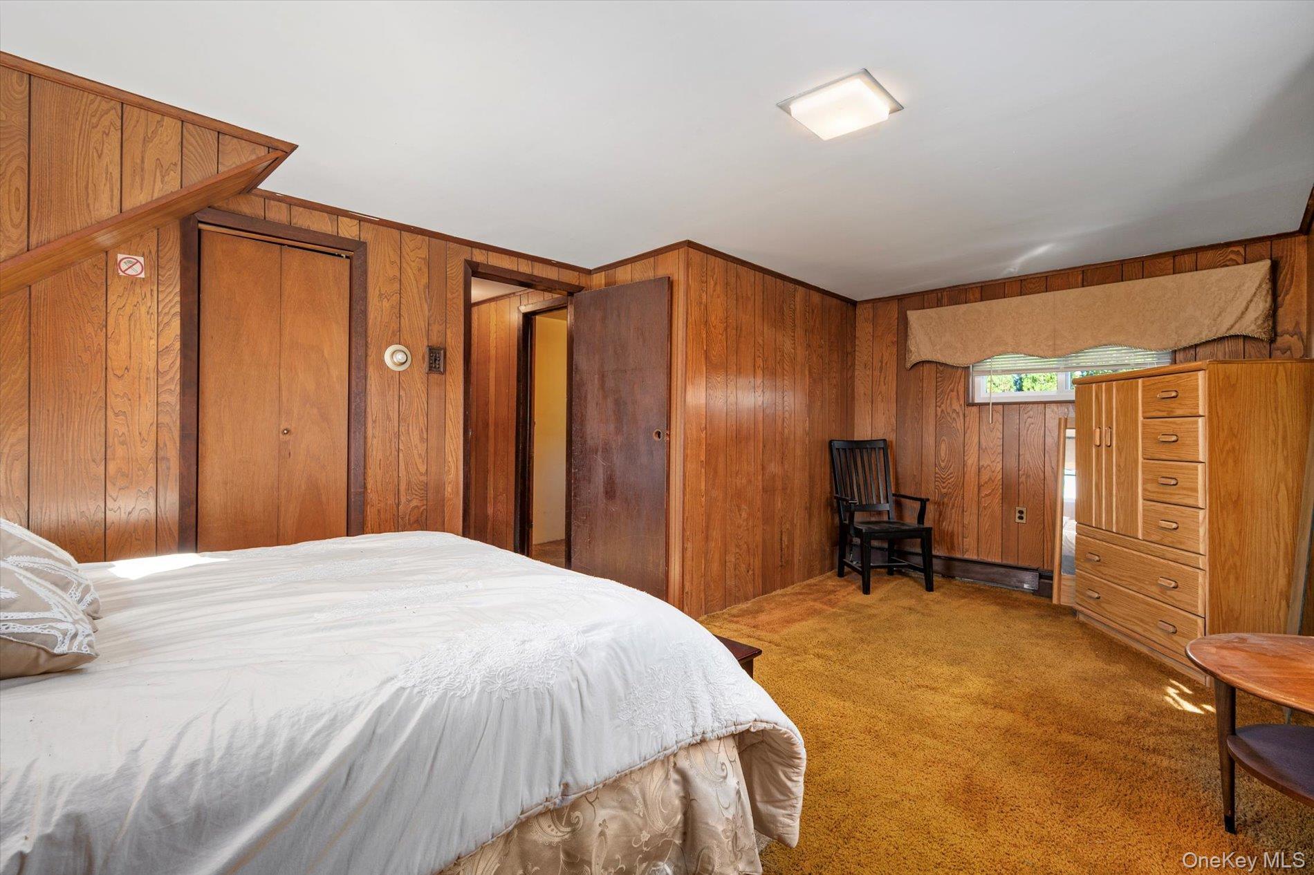 Single Family Walnut  Nassau County, NY 11735, MLS-924908-14