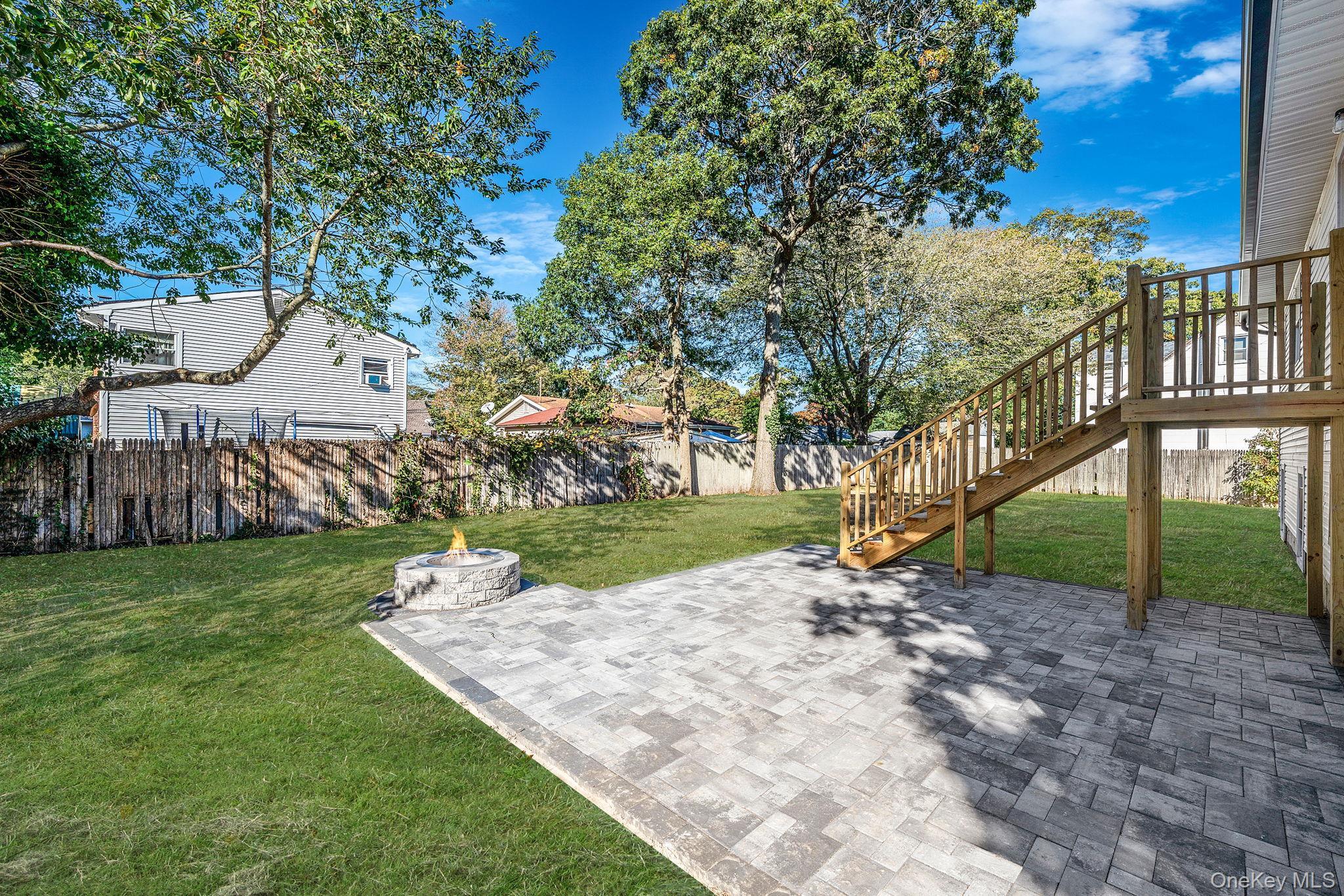 Single Family Harrison  Suffolk County, NY 11967, MLS-924926-36