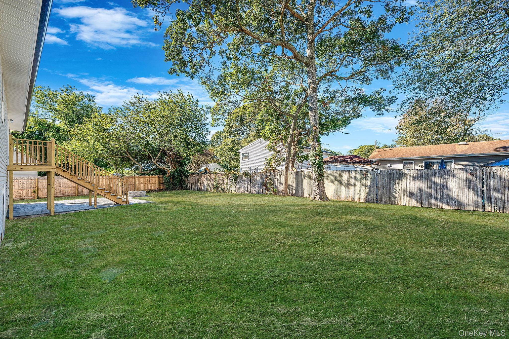 Single Family Harrison  Suffolk County, NY 11967, MLS-924926-40