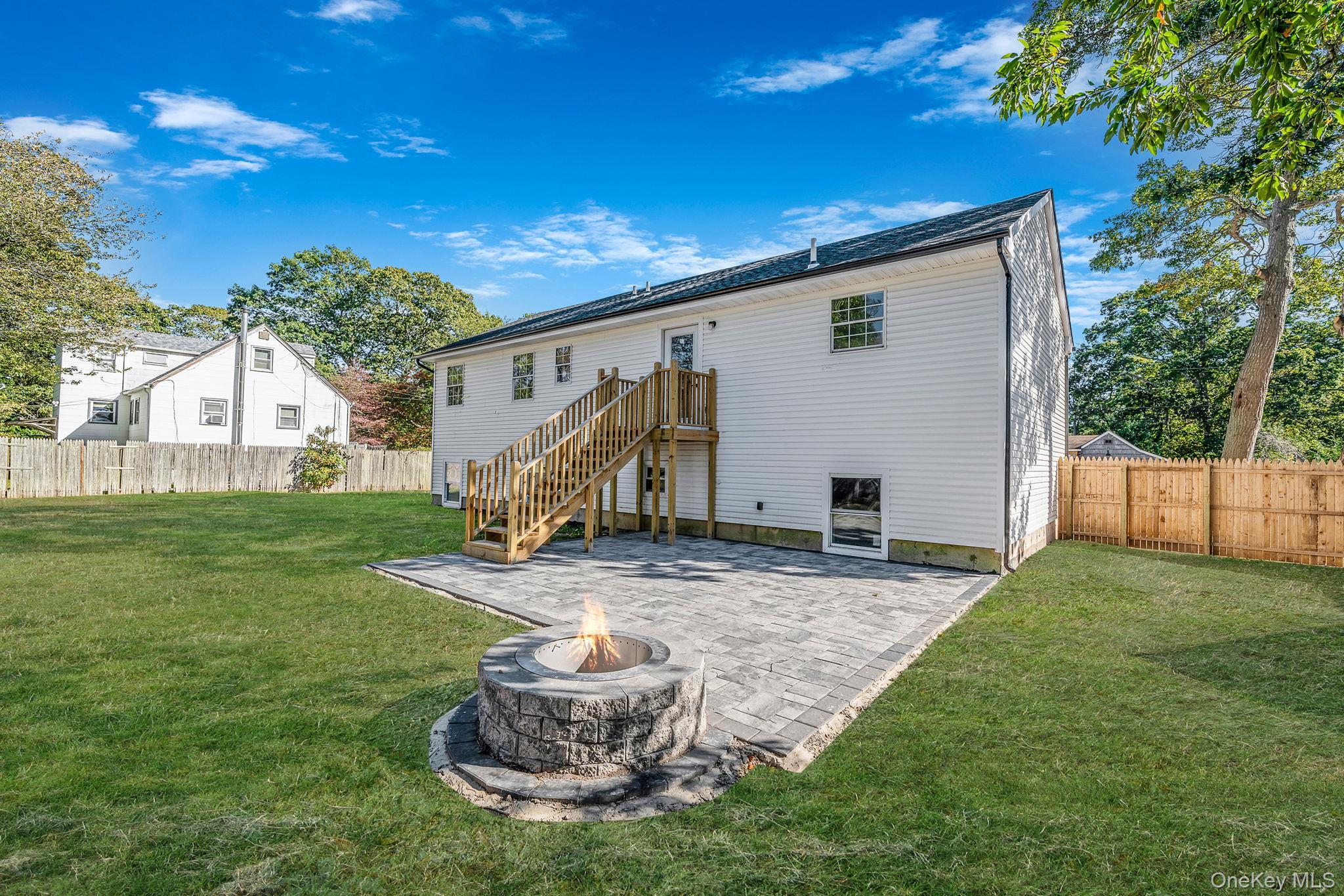 Single Family Harrison  Suffolk County, NY 11967, MLS-924926-41