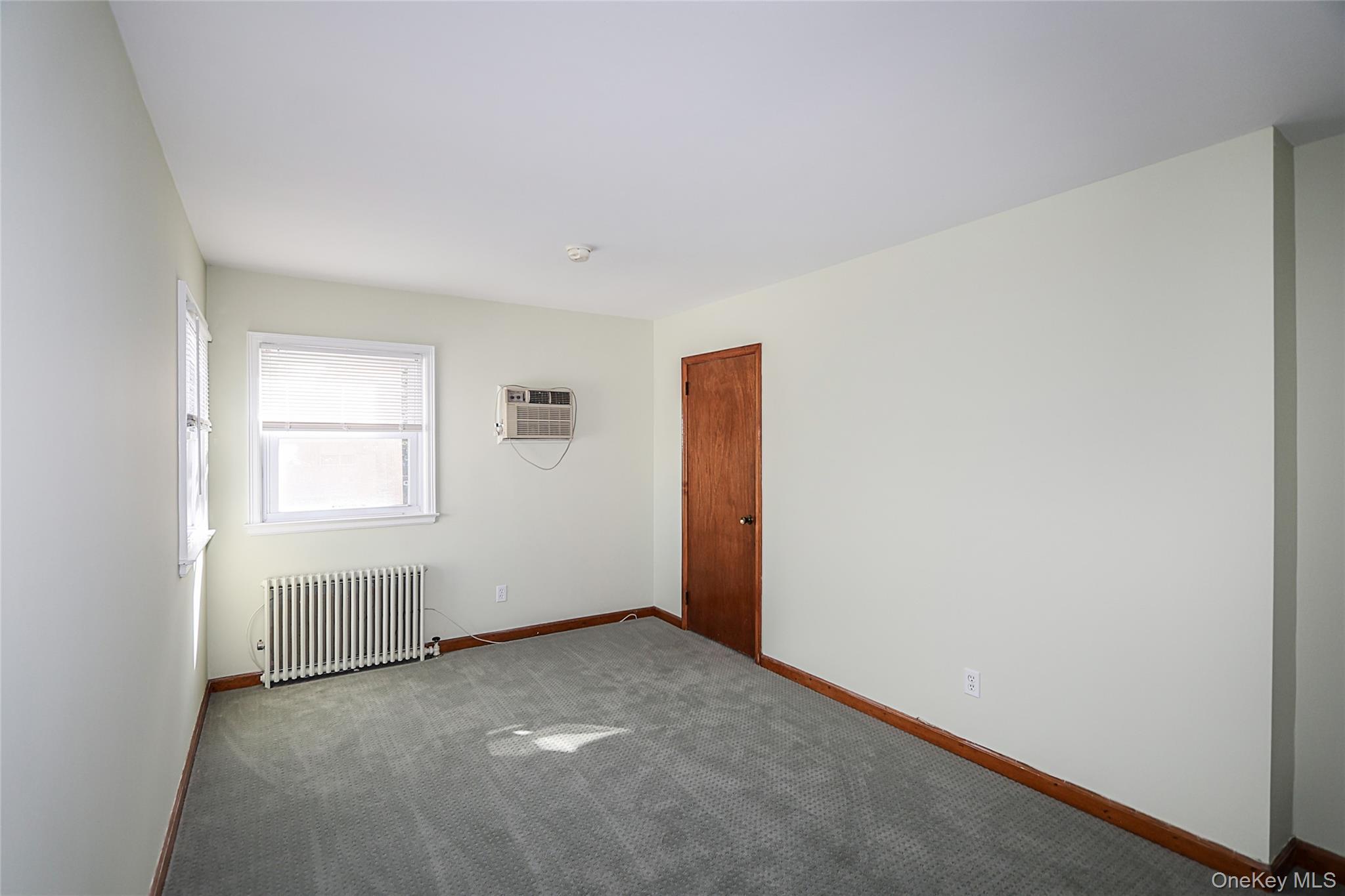 Single Family Stratford  Nassau County, NY 11596, MLS-924932-26