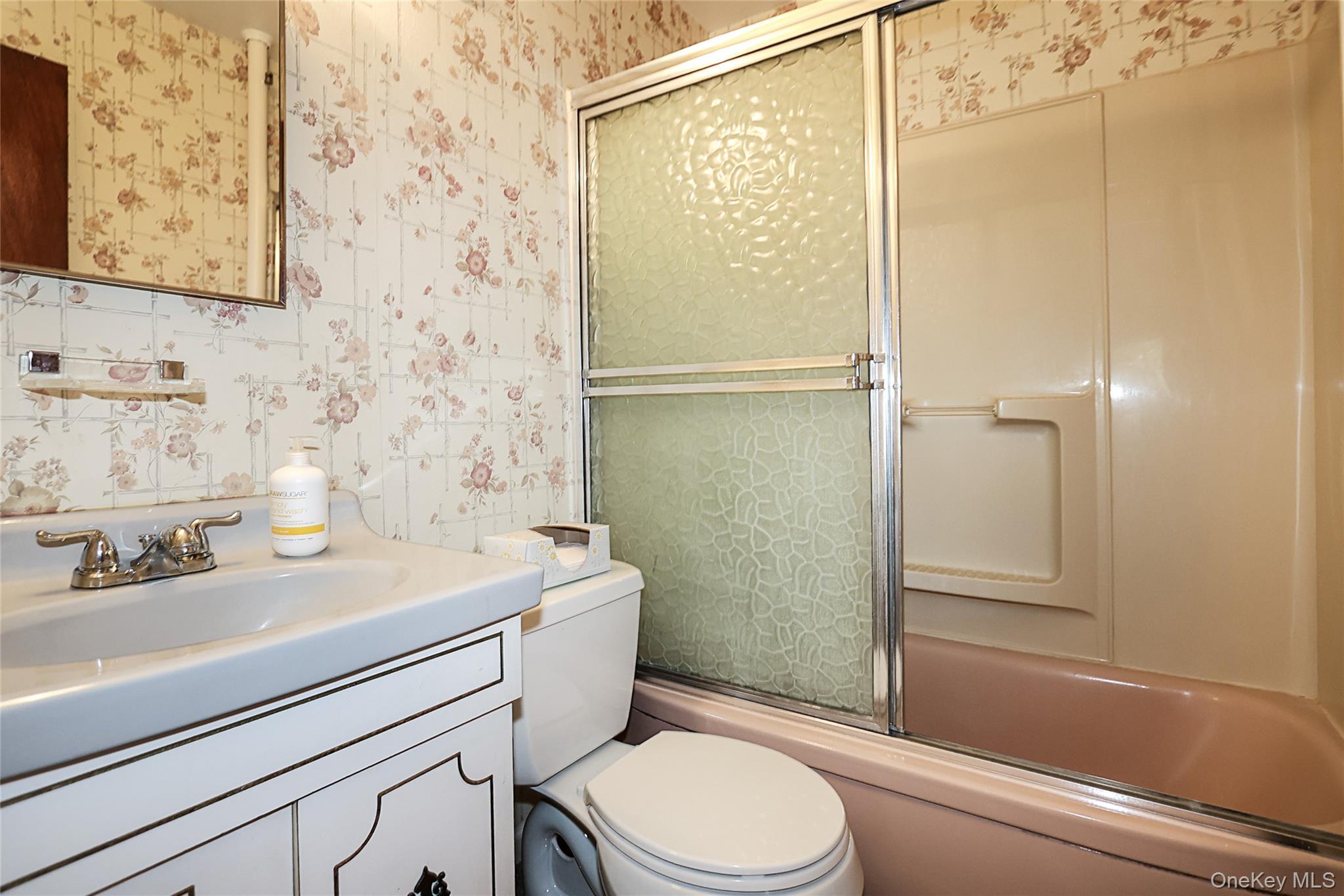 Single Family Stratford  Nassau County, NY 11596, MLS-924932-29