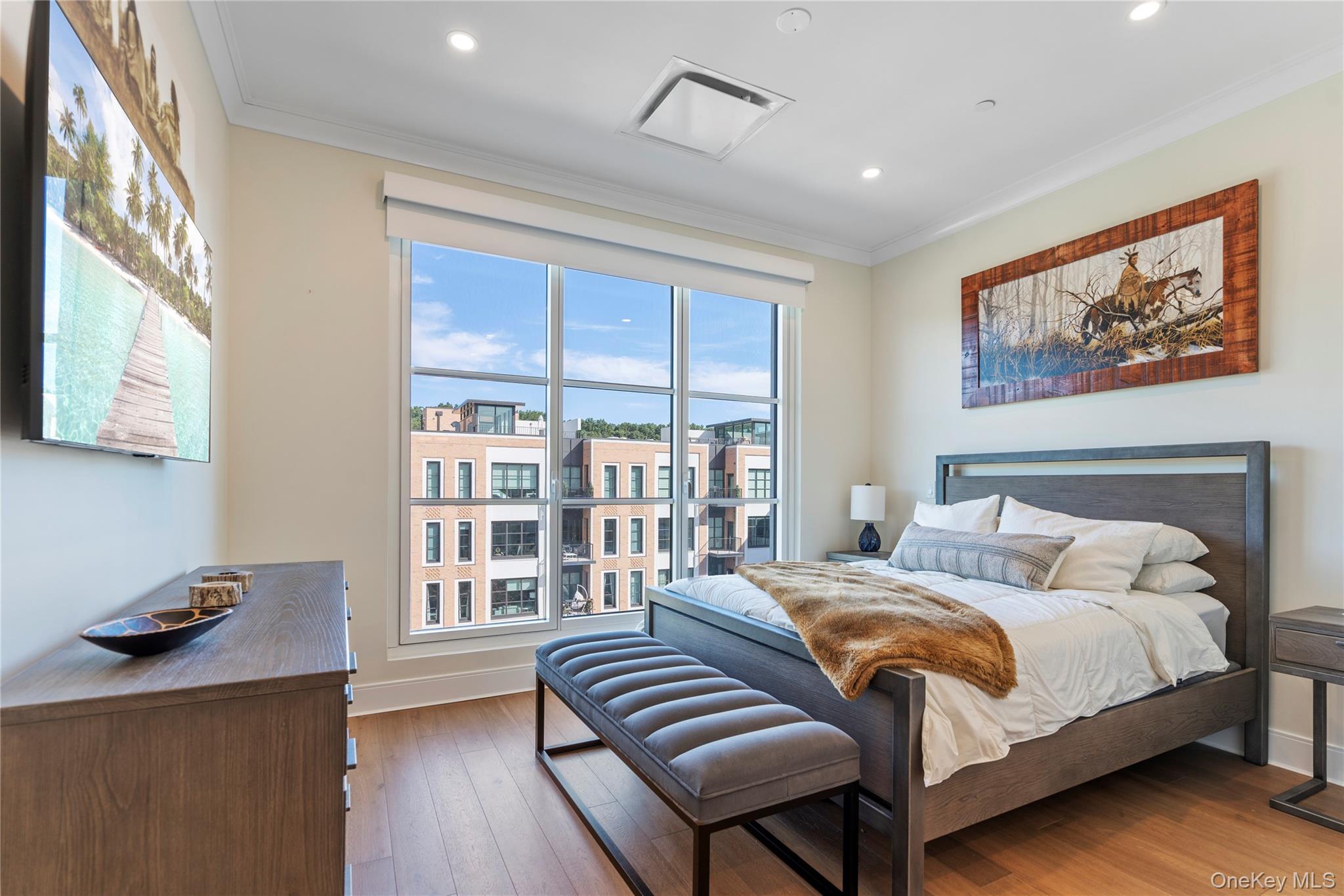 Condo Garvies Point  Nassau County, NY 11542, MLS-924938-11