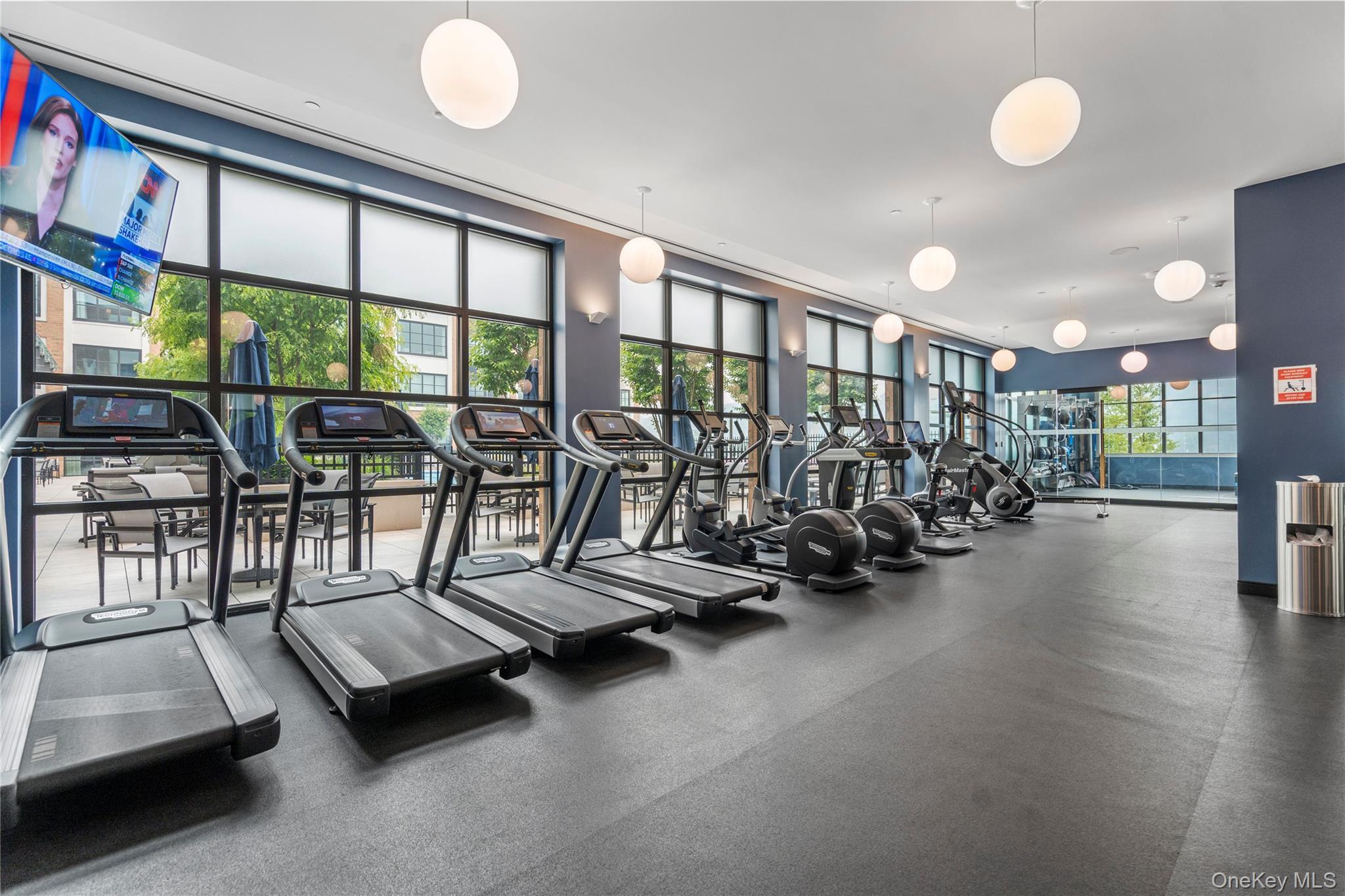 Condo Garvies Point  Nassau County, NY 11542, MLS-924938-31