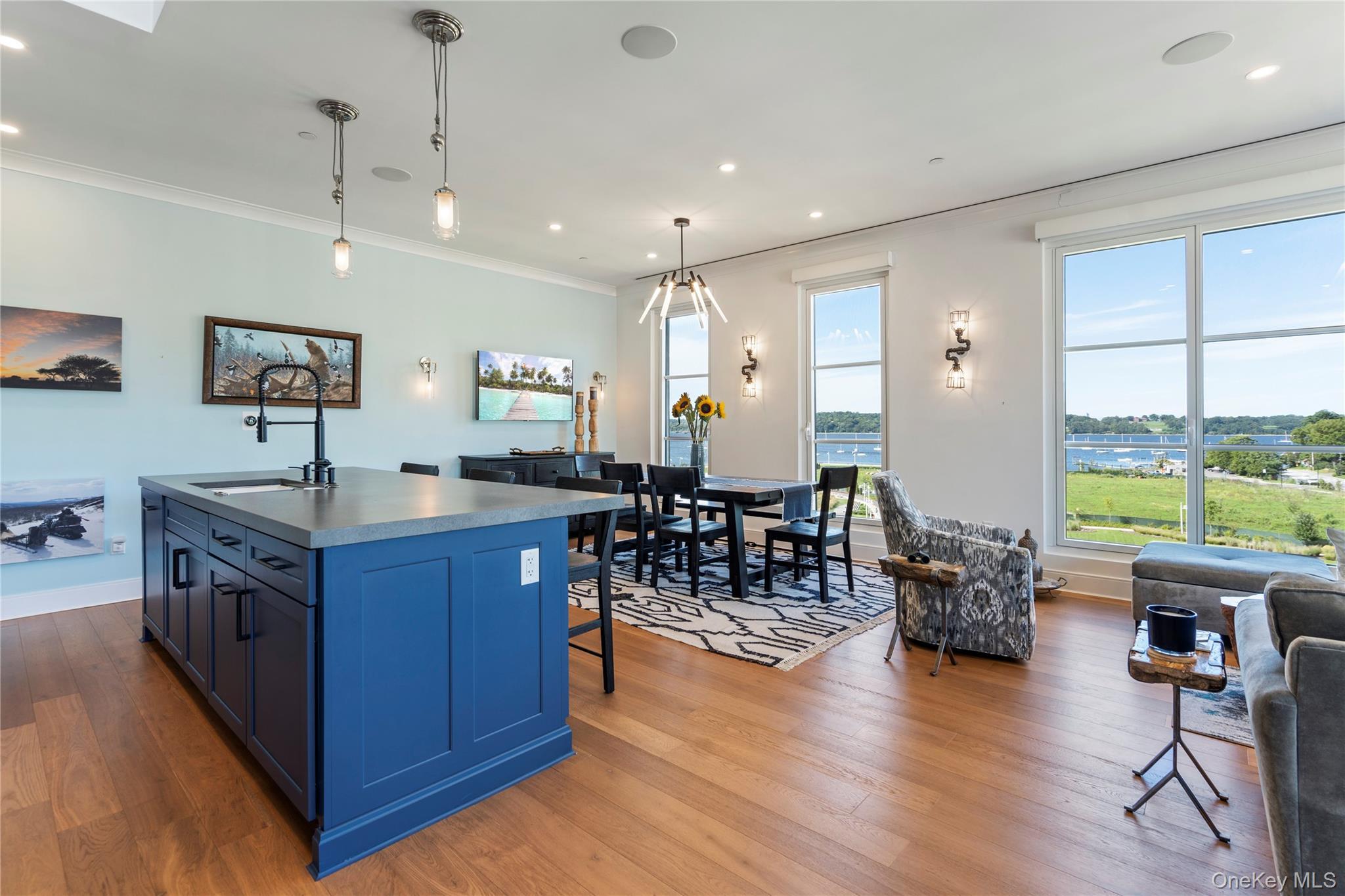 Condo Garvies Point  Nassau County, NY 11542, MLS-924938-5