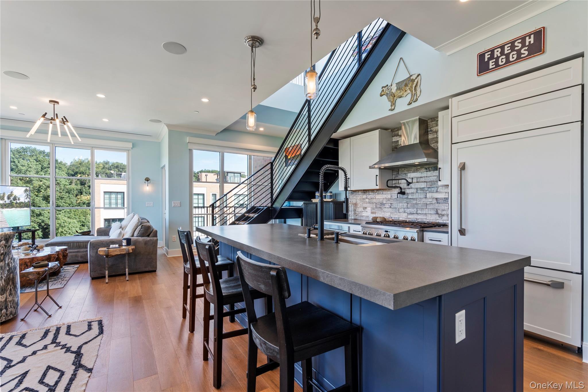 Condo Garvies Point  Nassau County, NY 11542, MLS-924938-7