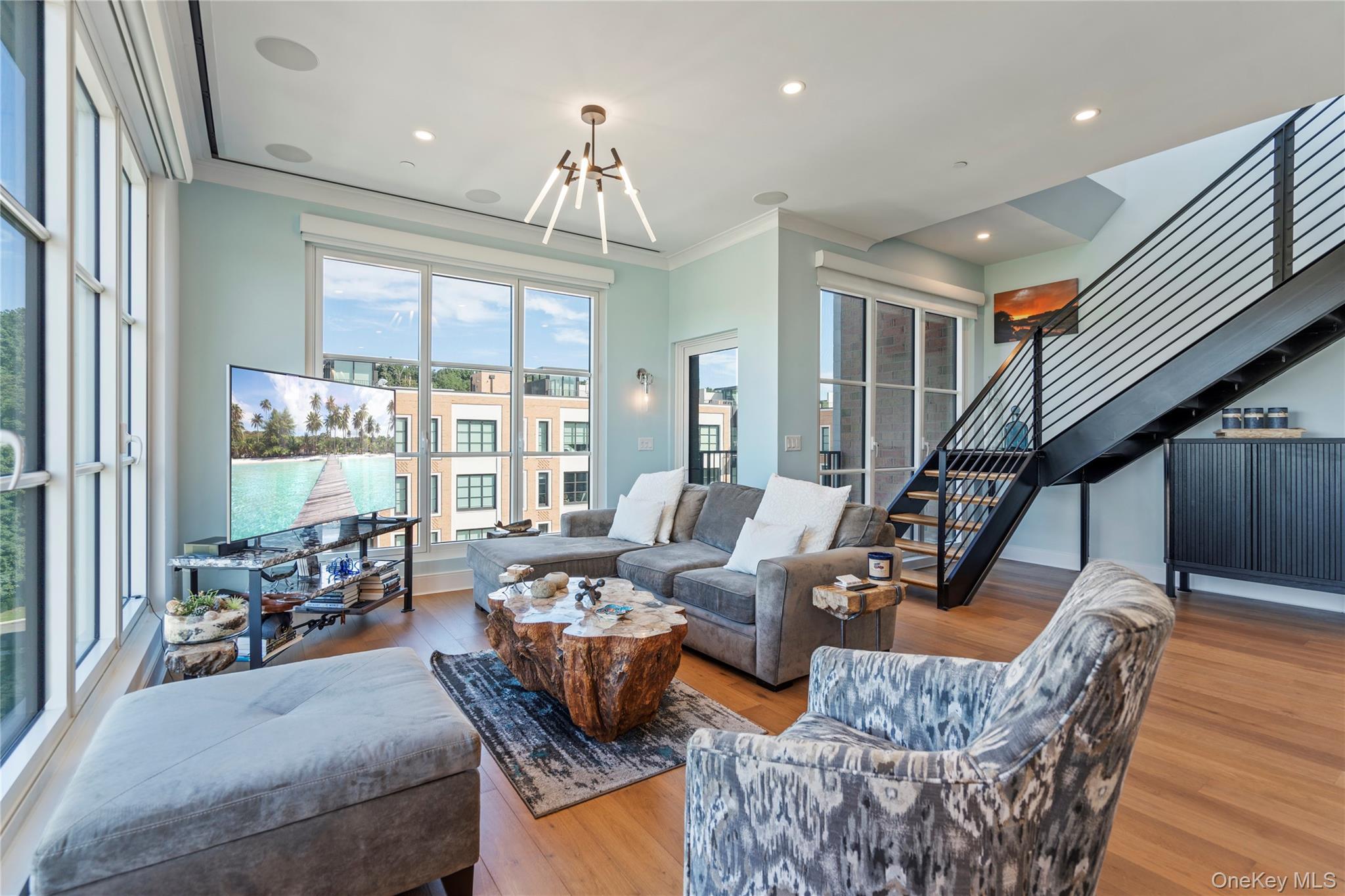 Condo Garvies Point  Nassau County, NY 11542, MLS-924938-9