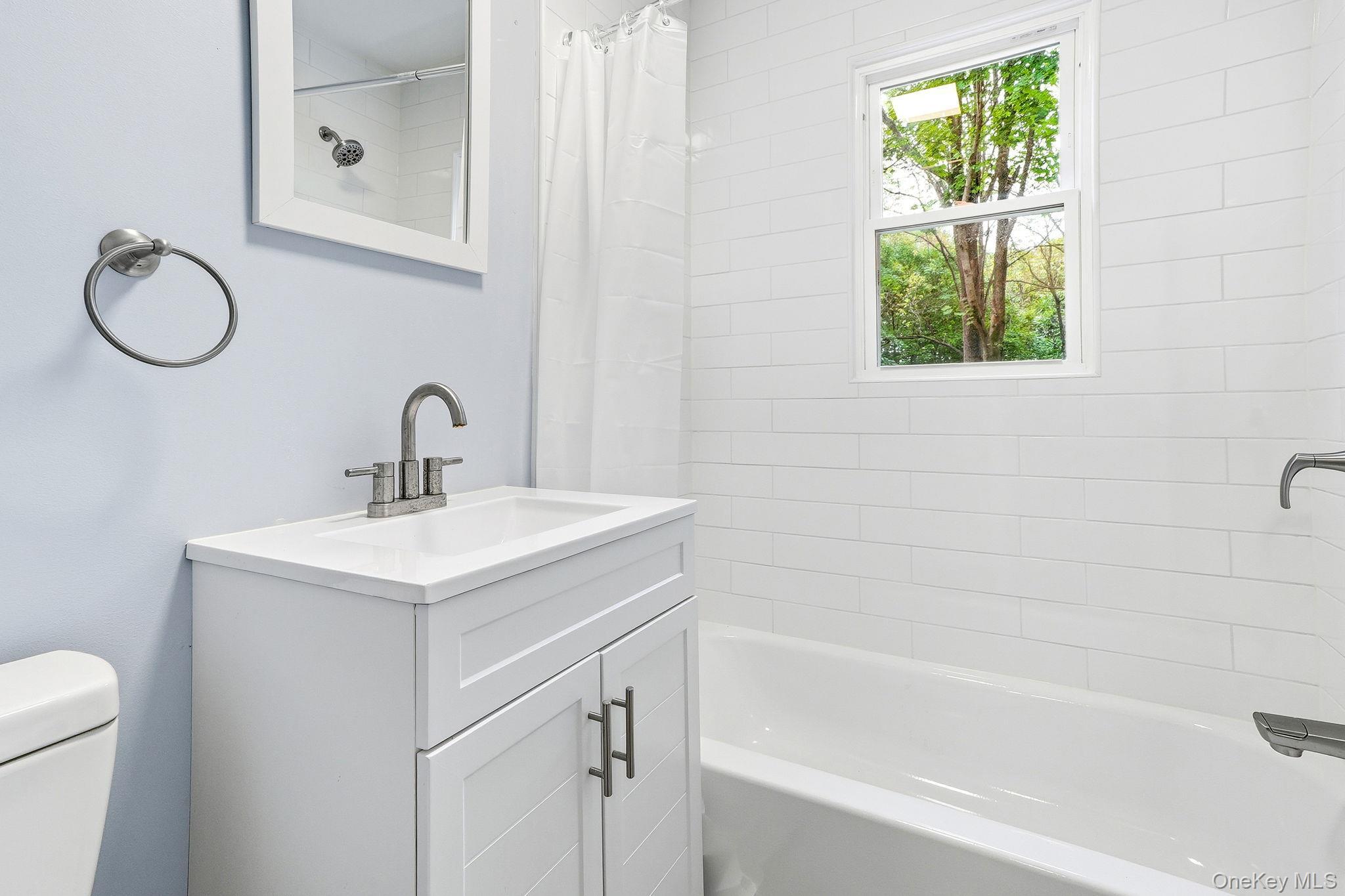 Single Family Walker Dutchess County, NY 12603, MLS-924947-18