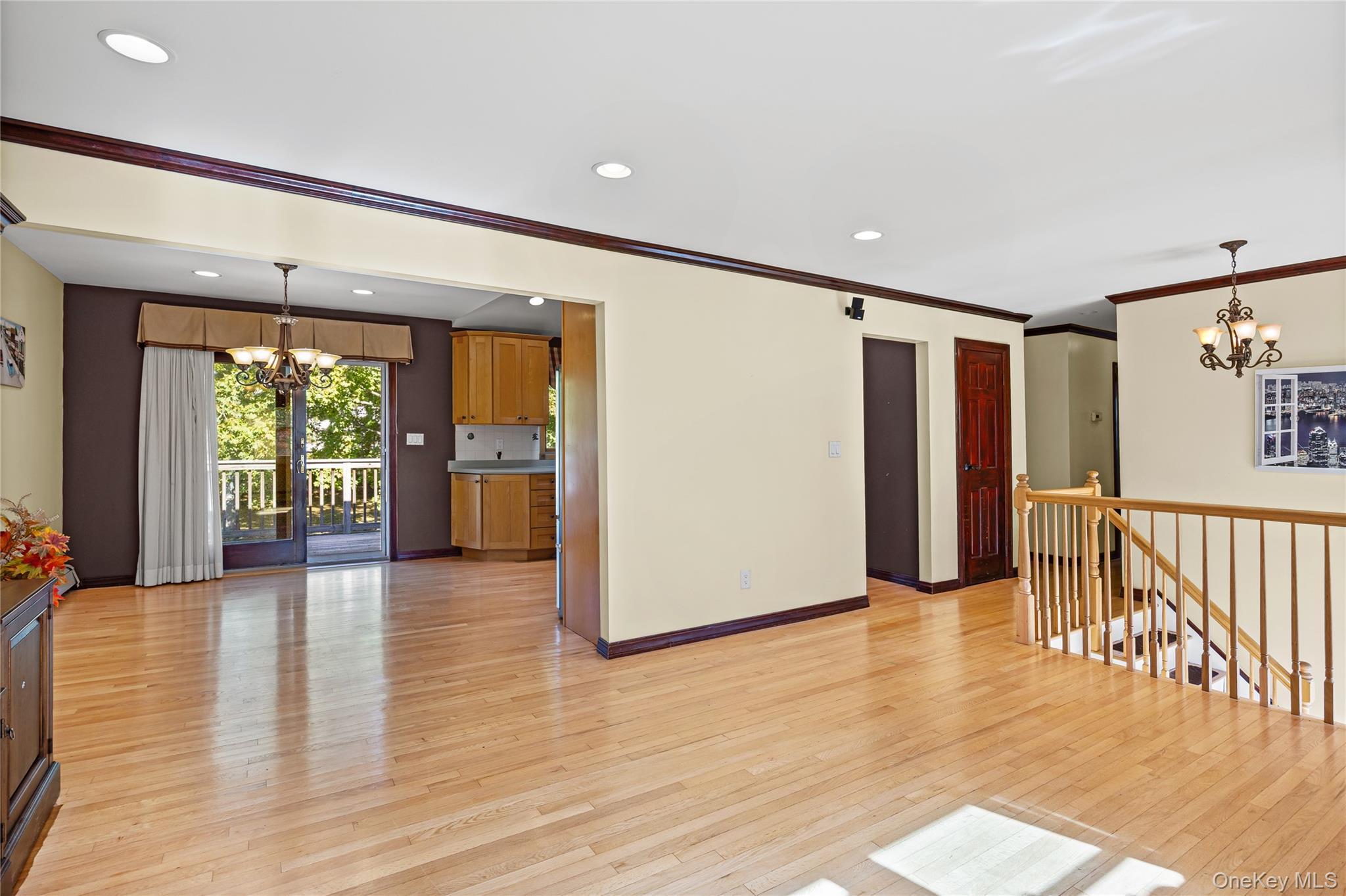 Single Family Grossman  Suffolk County, NY 11747, MLS-924963-6