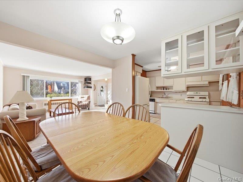 Single Family Beecher  Suffolk County, NY 11703, MLS-924966-12