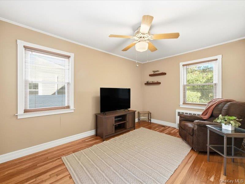 Single Family Beecher  Suffolk County, NY 11703, MLS-924966-18