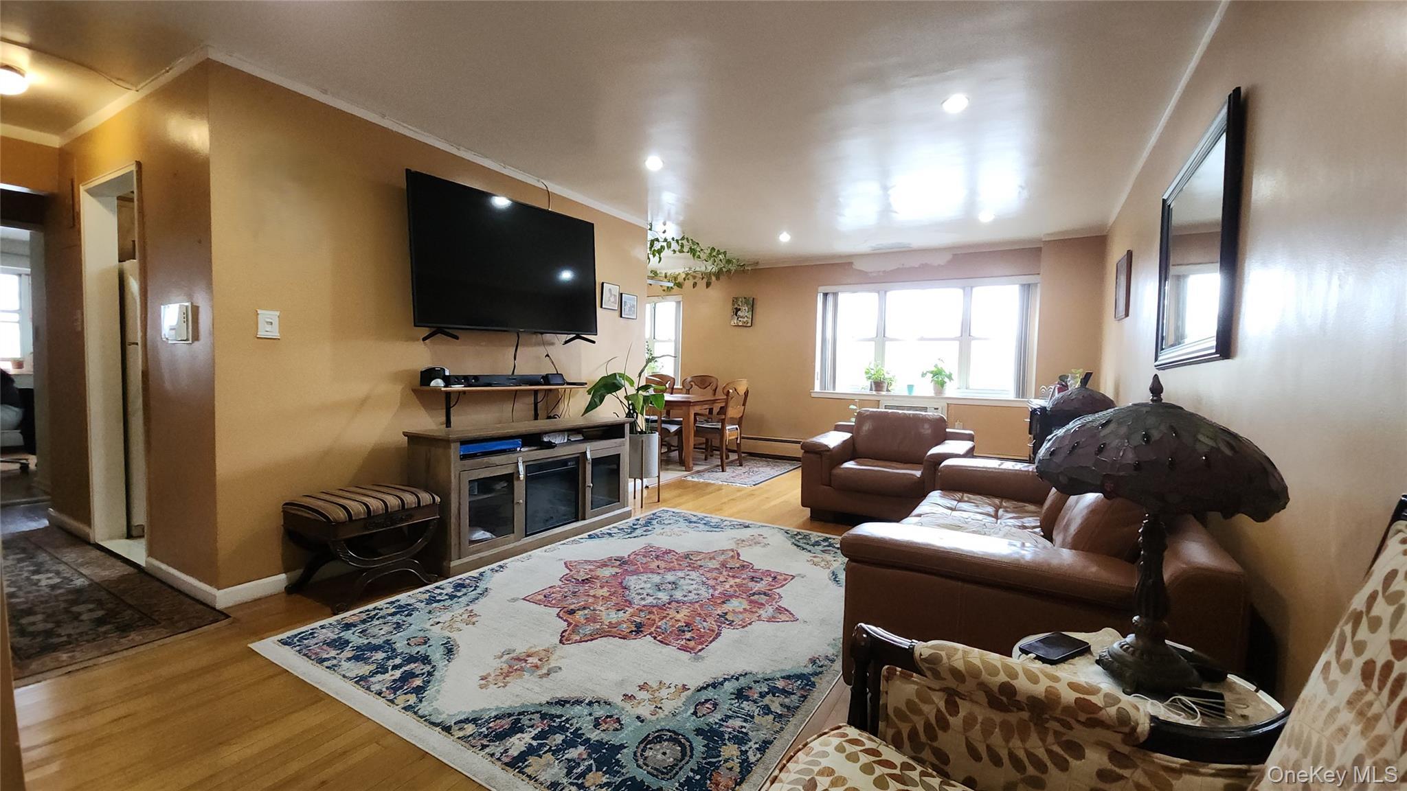 Coop 60th Queens, NY 11368, MLS-924982-6