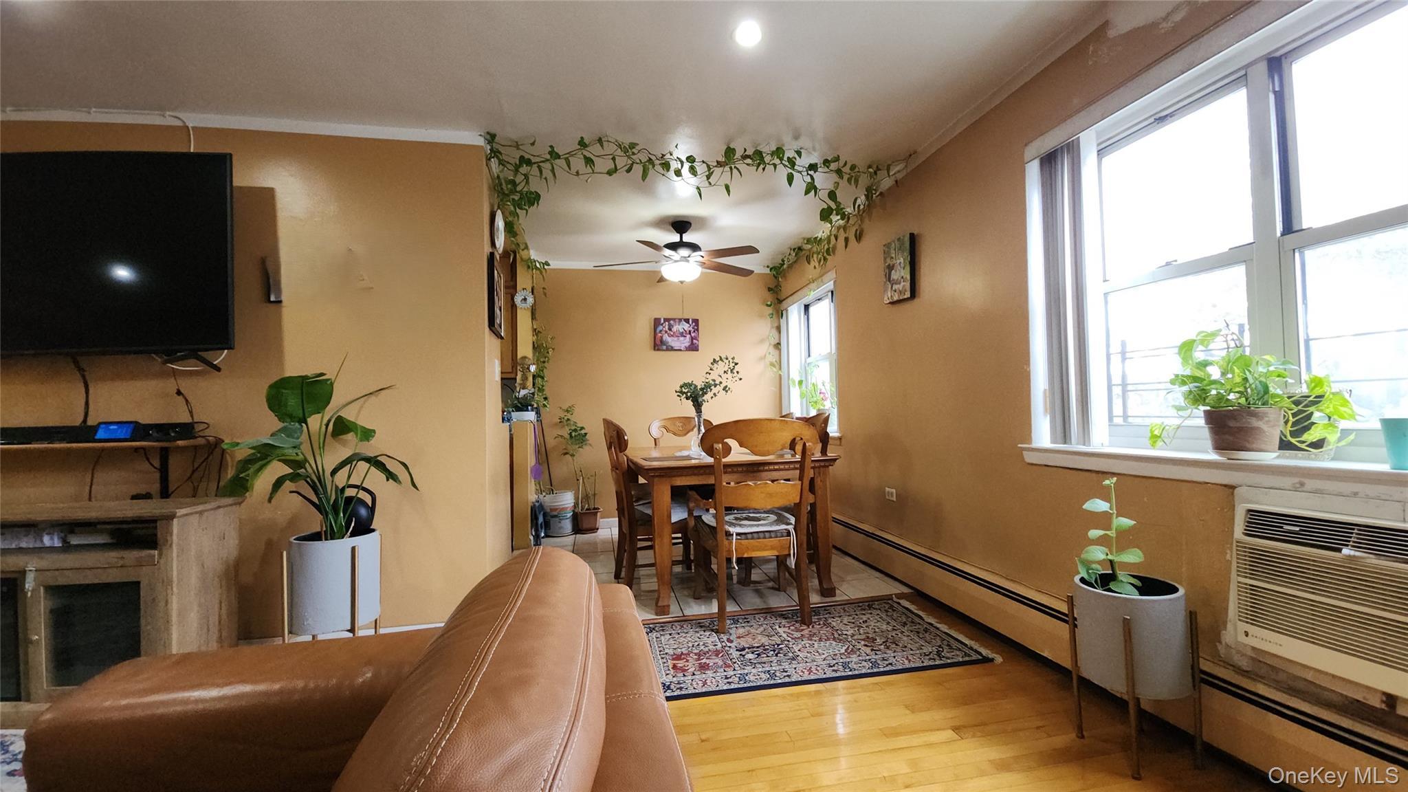 Coop 60th Queens, NY 11368, MLS-924982-8