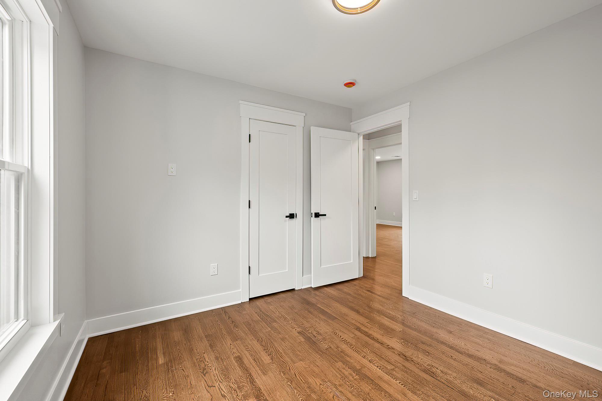 Single Family Stadium  Westchester County, NY 10607, MLS-924994-15