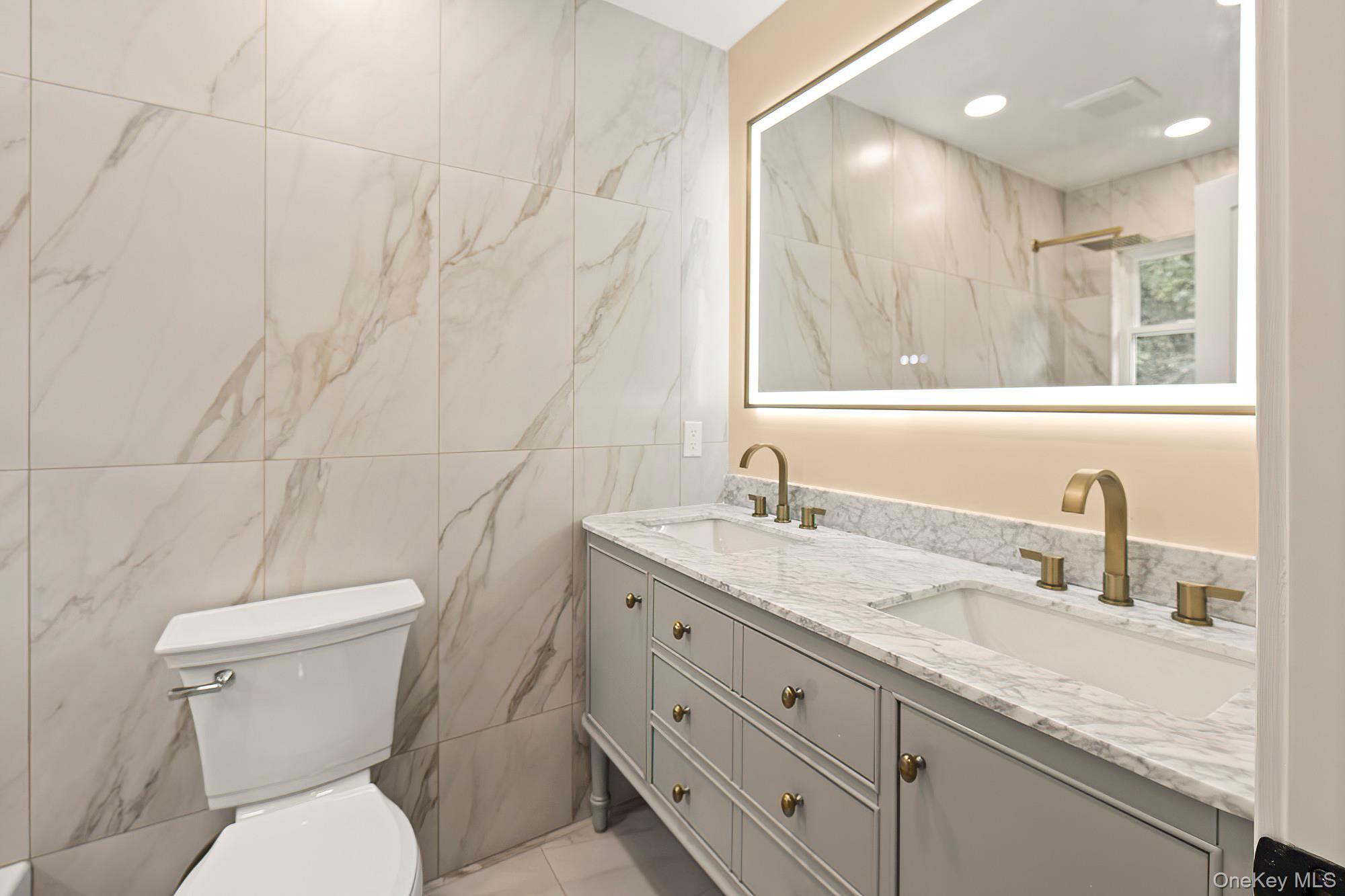 Single Family Stadium  Westchester County, NY 10607, MLS-924994-26