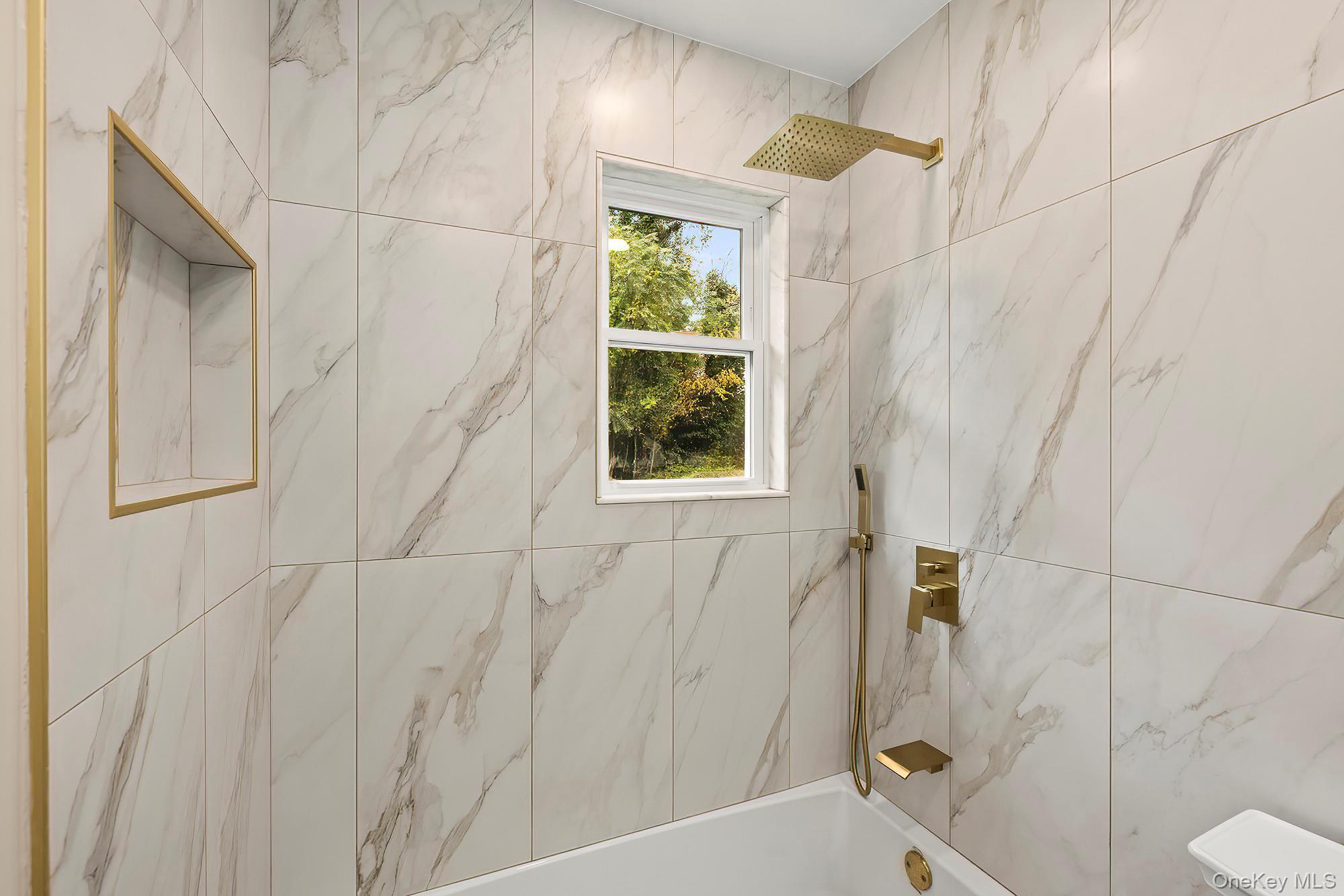 Single Family Stadium  Westchester County, NY 10607, MLS-924994-28