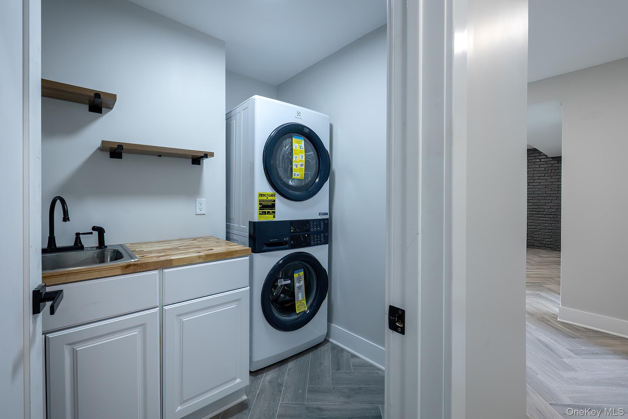 Single Family Stadium  Westchester County, NY 10607, MLS-924994-29