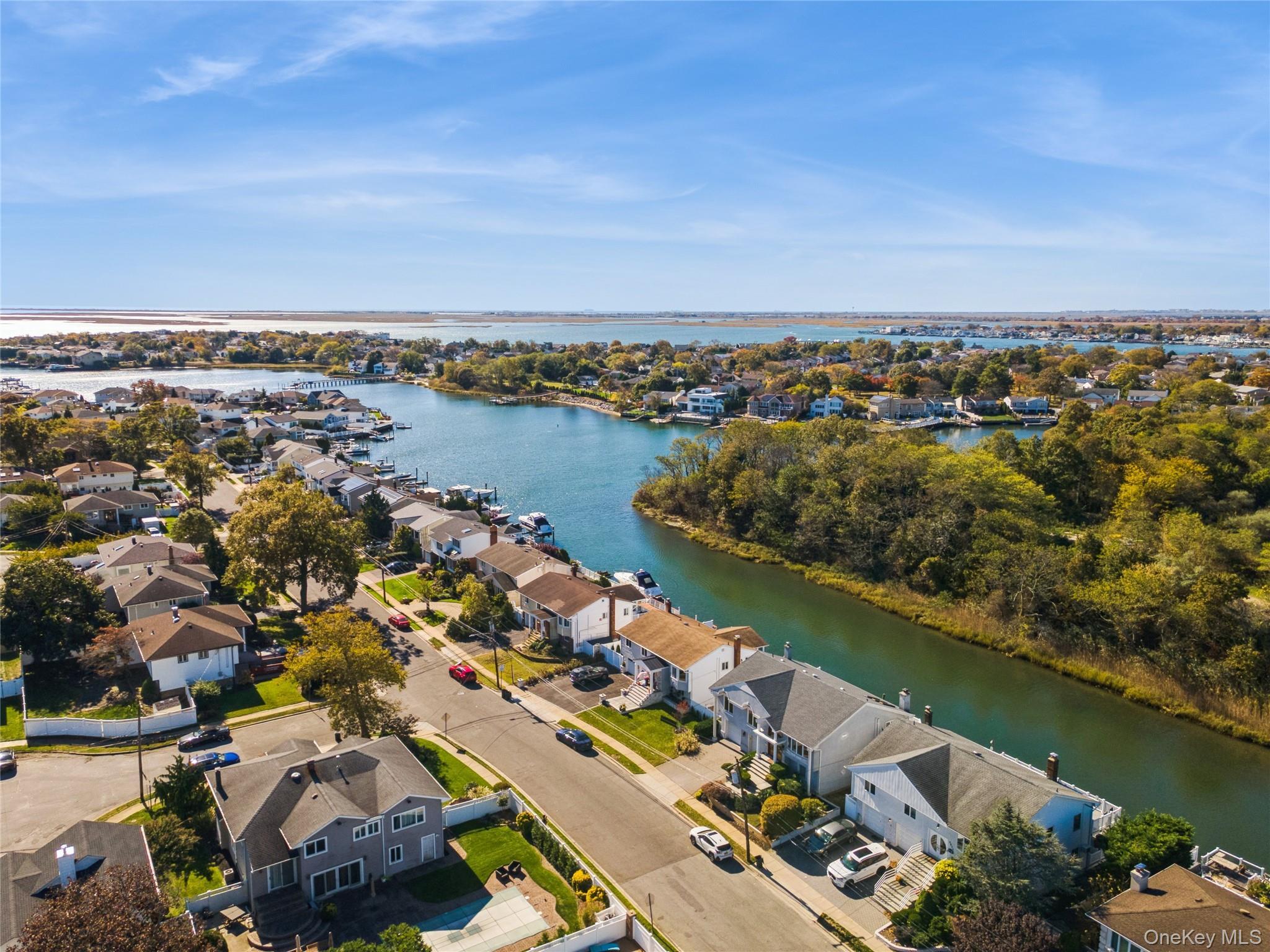 Single Family Shore  Nassau County, NY 11710, MLS-924996-31