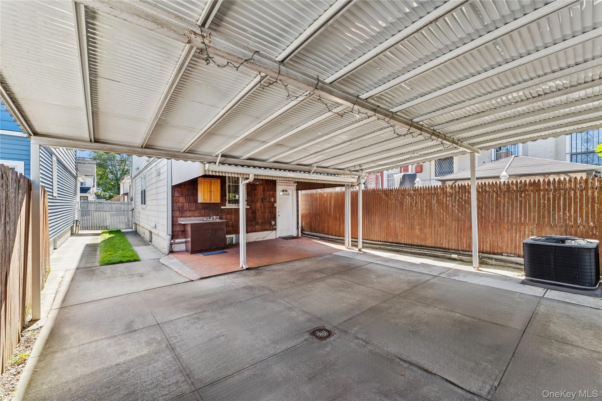 Single Family Avenue I  Brooklyn, NY 11210, MLS-924997-23