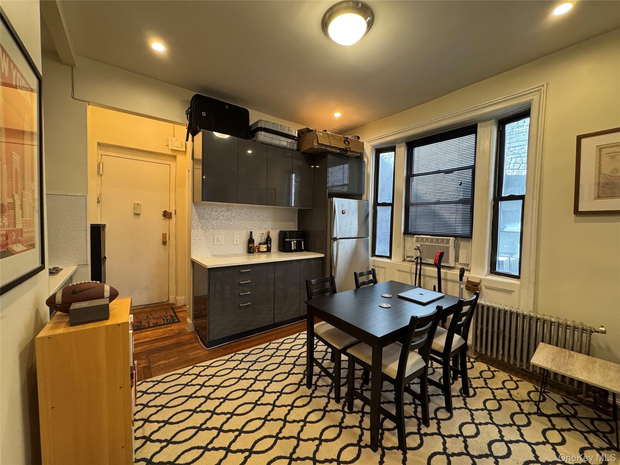 Coop E 30th Street Manhattan, NY 10016, MLS-925010-9