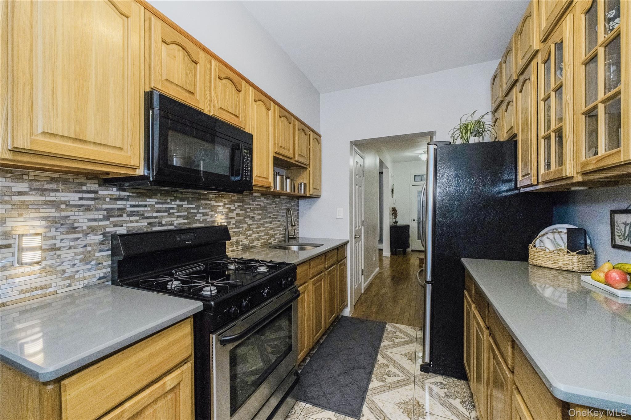 Single Family Eldert  Brooklyn, NY 11208, MLS-925019-11