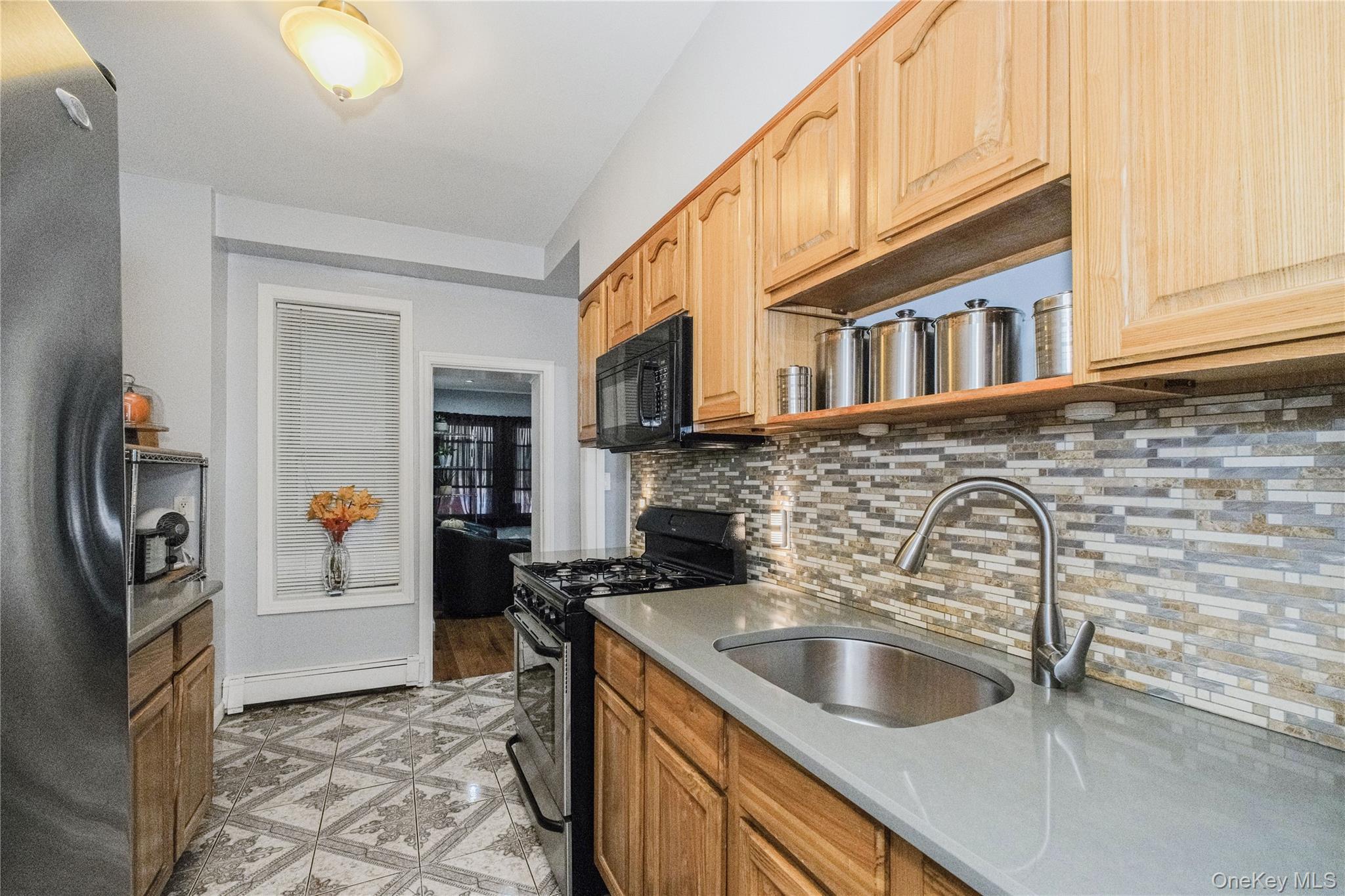 Single Family Eldert  Brooklyn, NY 11208, MLS-925019-13