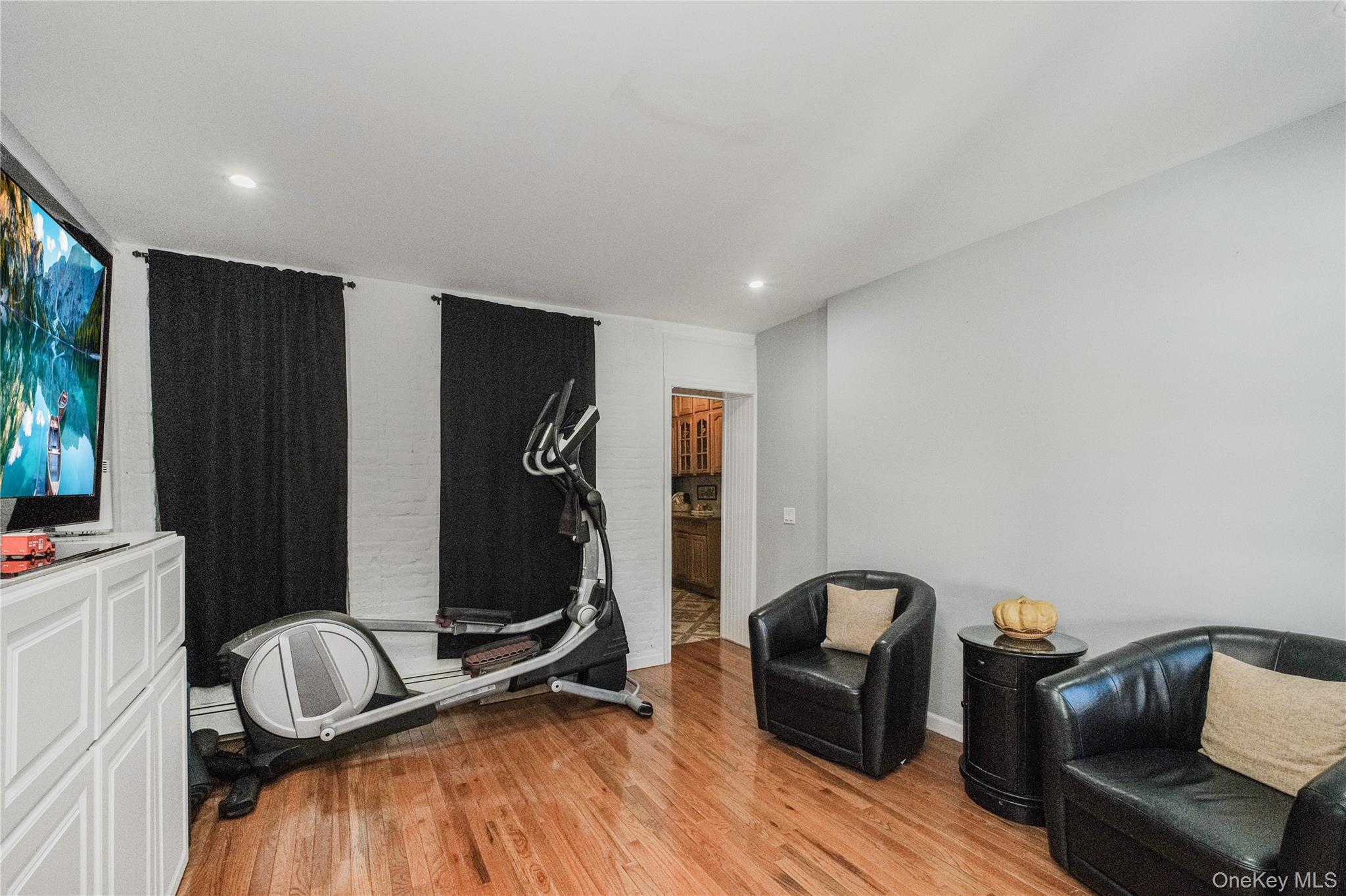 Single Family Eldert  Brooklyn, NY 11208, MLS-925019-16