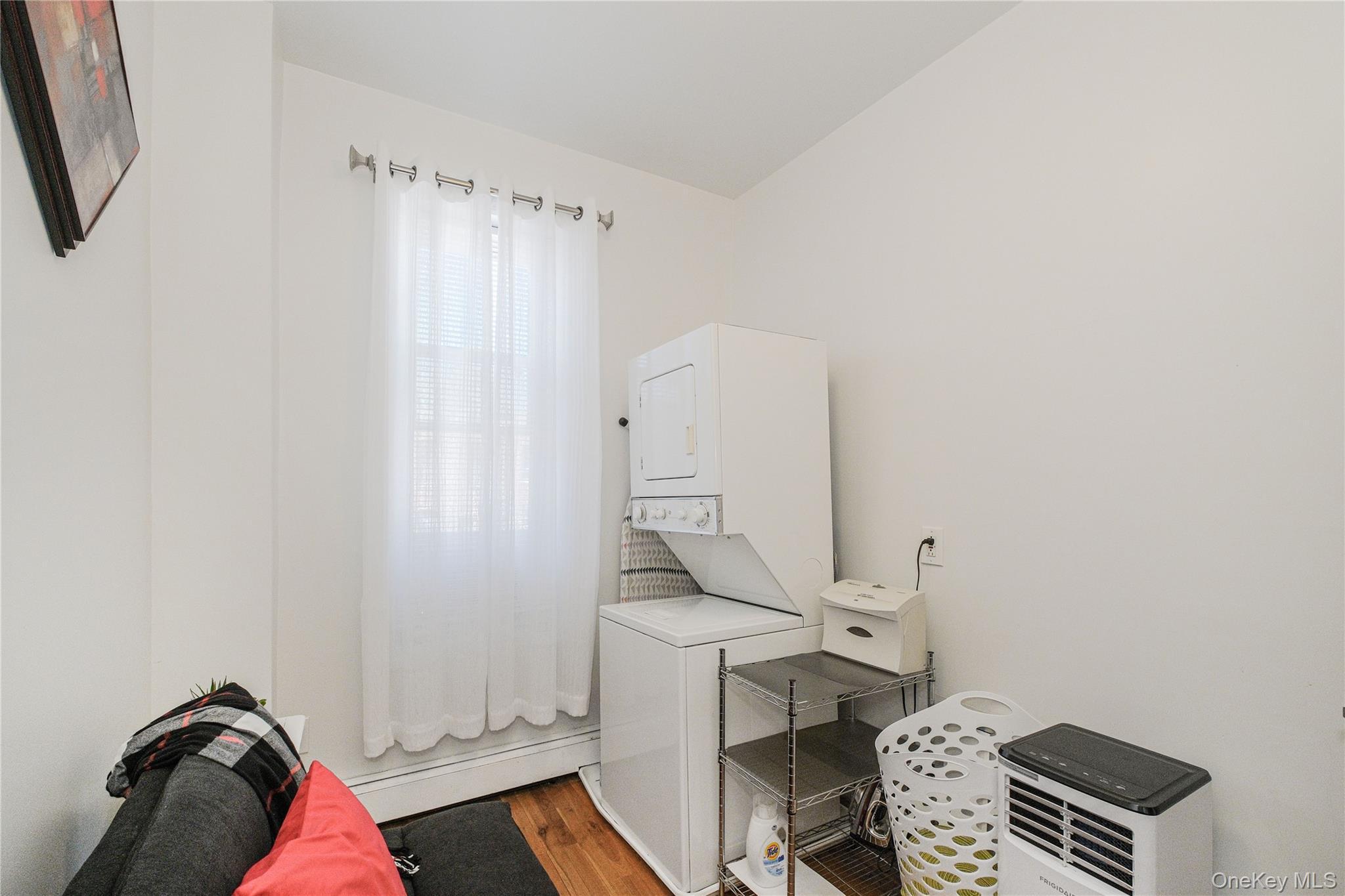 Single Family Eldert  Brooklyn, NY 11208, MLS-925019-20