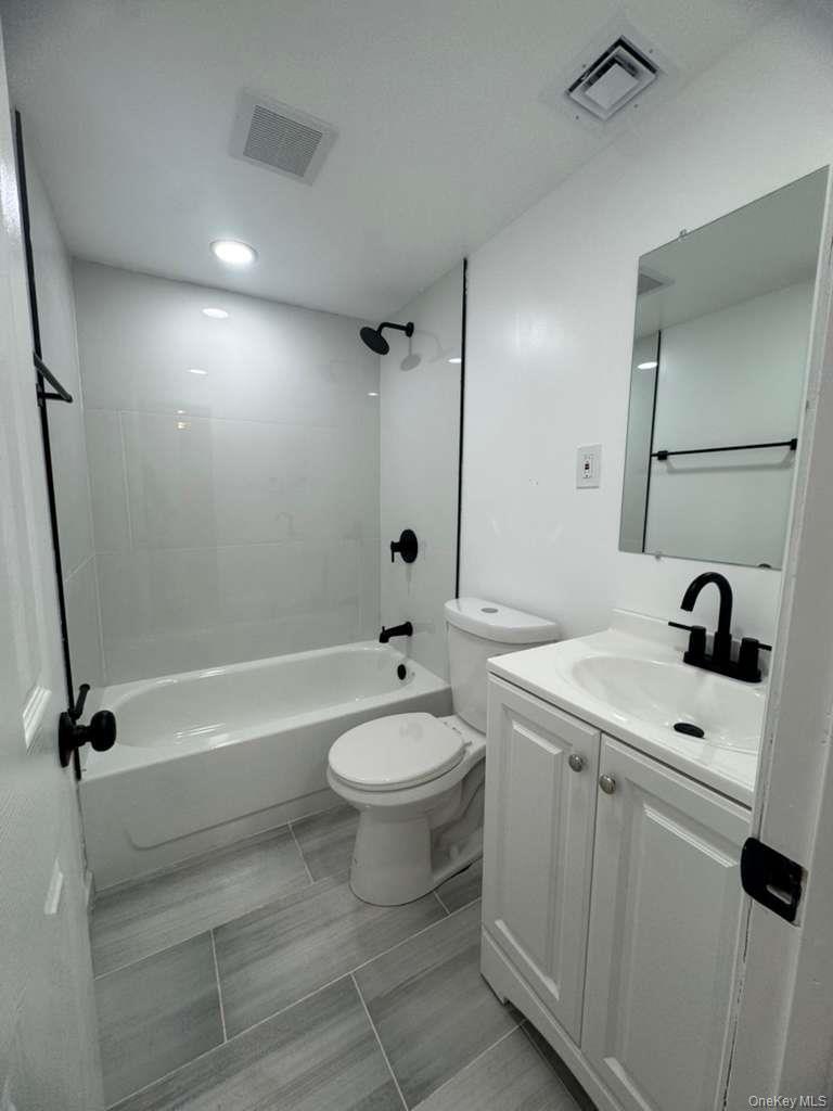 Single Family Orchid  Suffolk County, NY 11951, MLS-925028-6